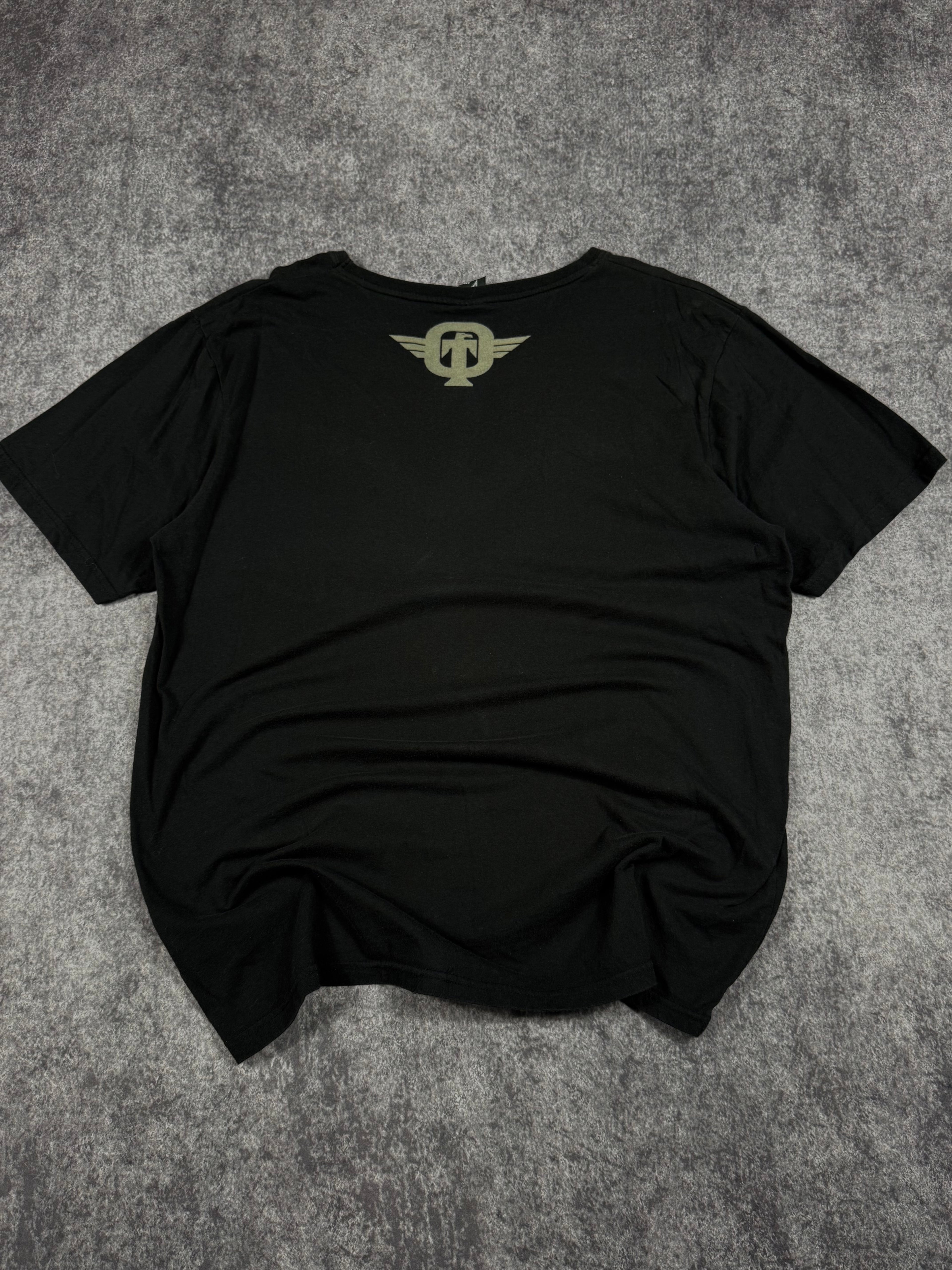 2000s tapout shirt (XL)