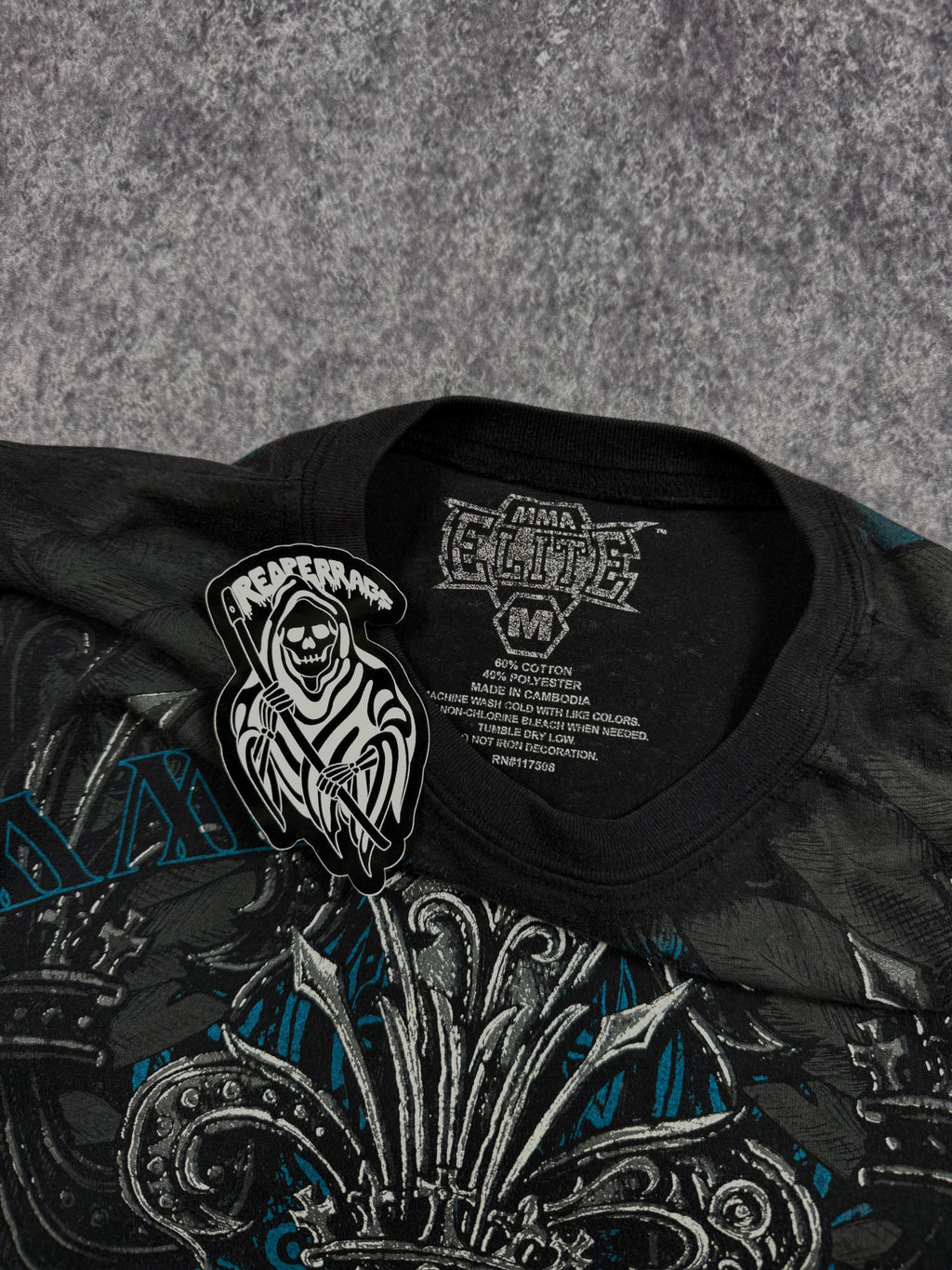 (rare) 2000s mma elite shirt (S)