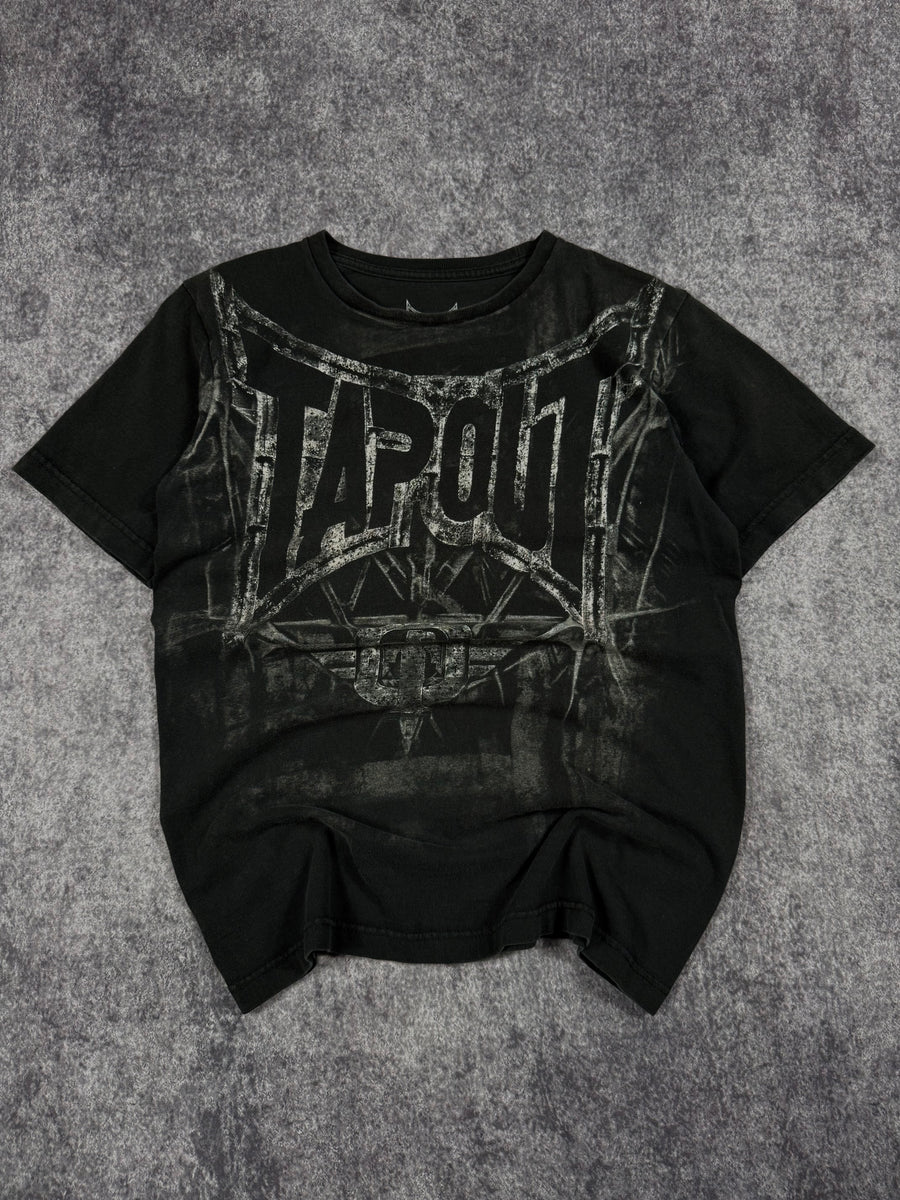 (rare) 2000s tapout shirt (S)