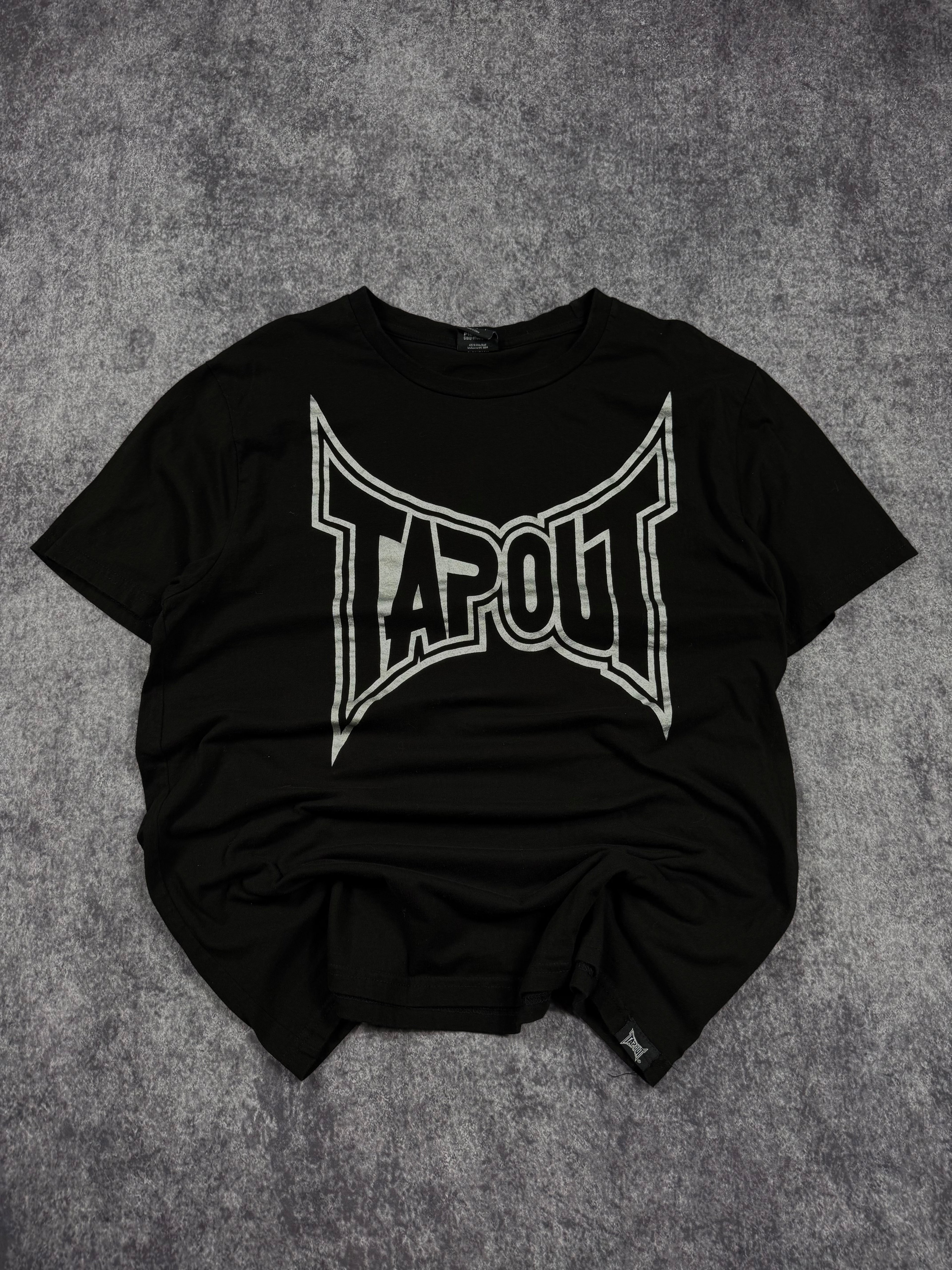 (rare) 2000s tapout chrome shirt (M)