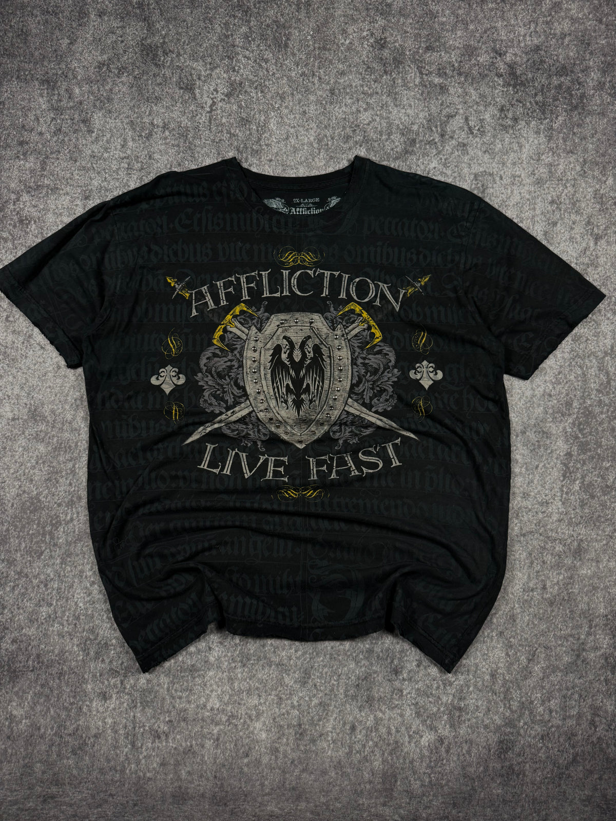 (rare) 2000s affliction studded shirt (XXL)