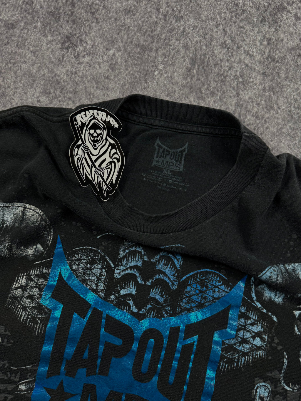 (rare) 2000s tapout chrome shirt (XL)