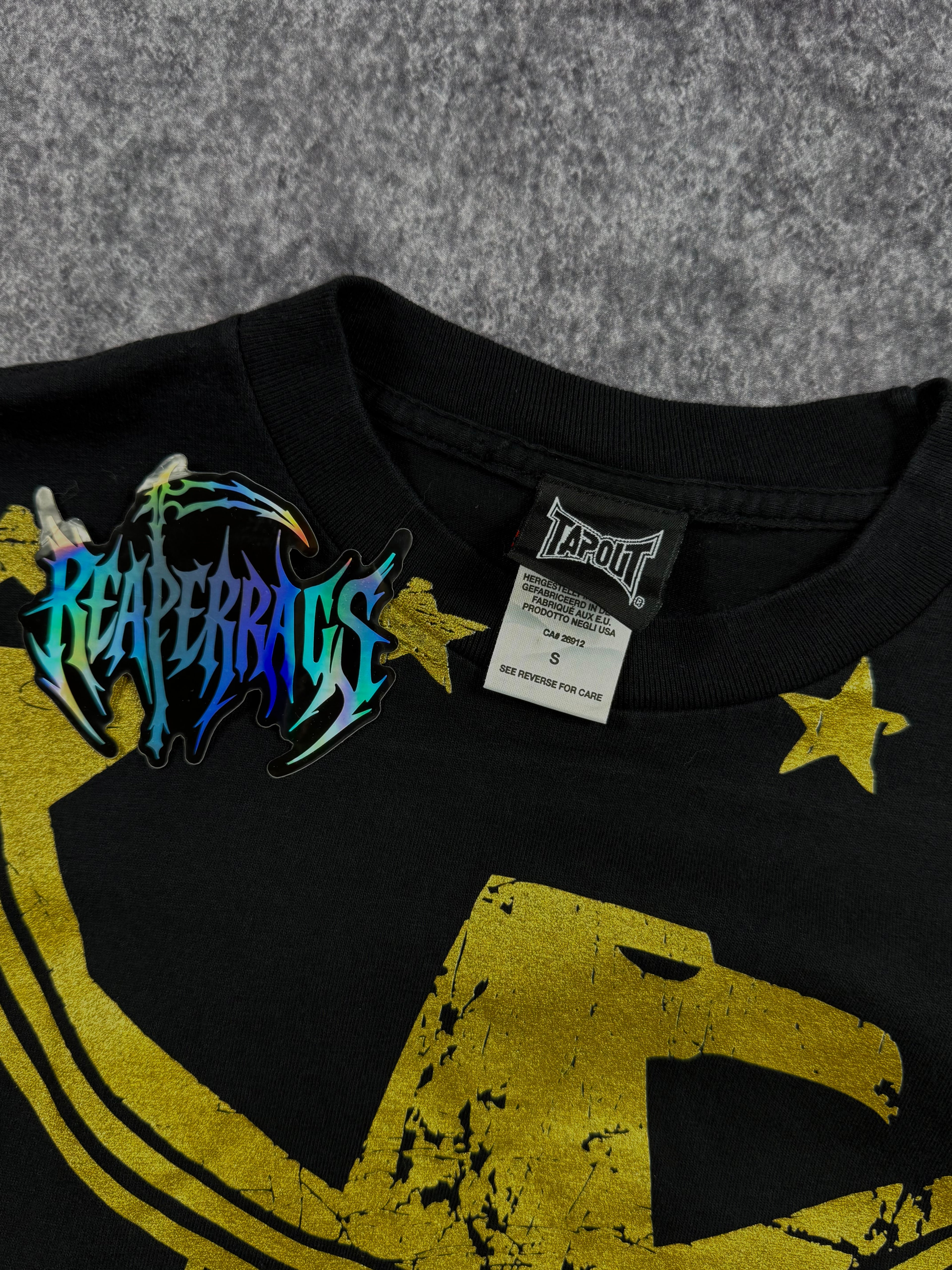 2000s tapout chrome shirt (S)
