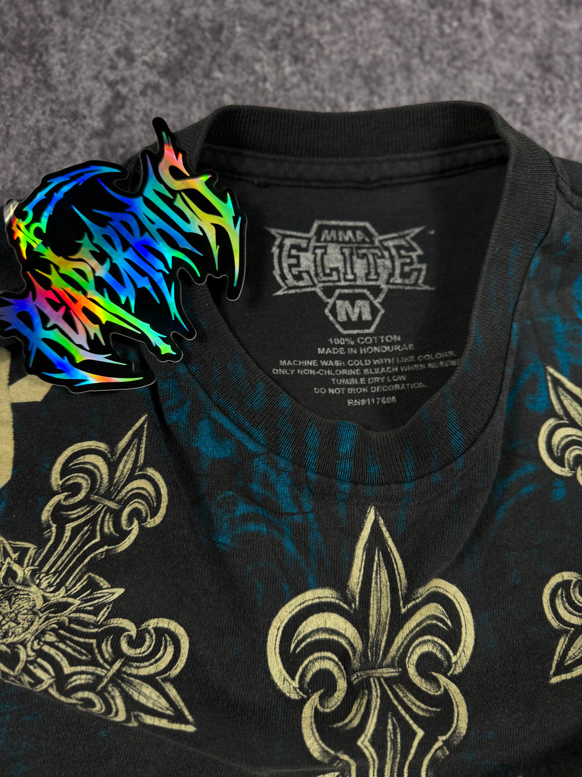 (RARE) 2000S MMA ELITE SHIRT (S)