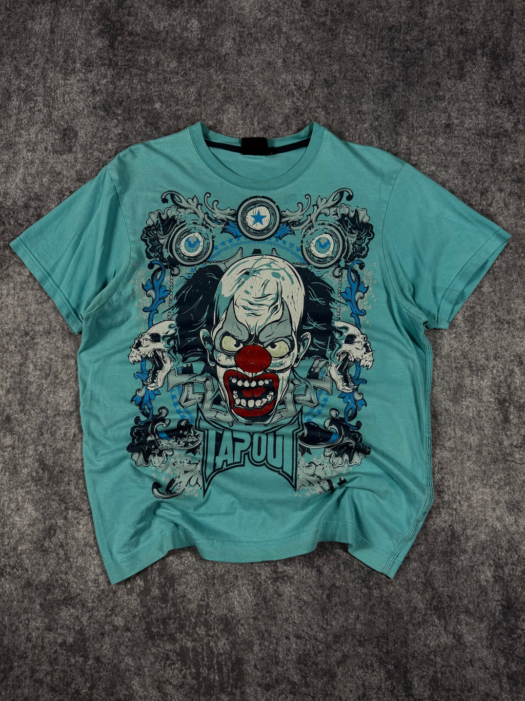 (rare) 2000s tapout shirt (M)