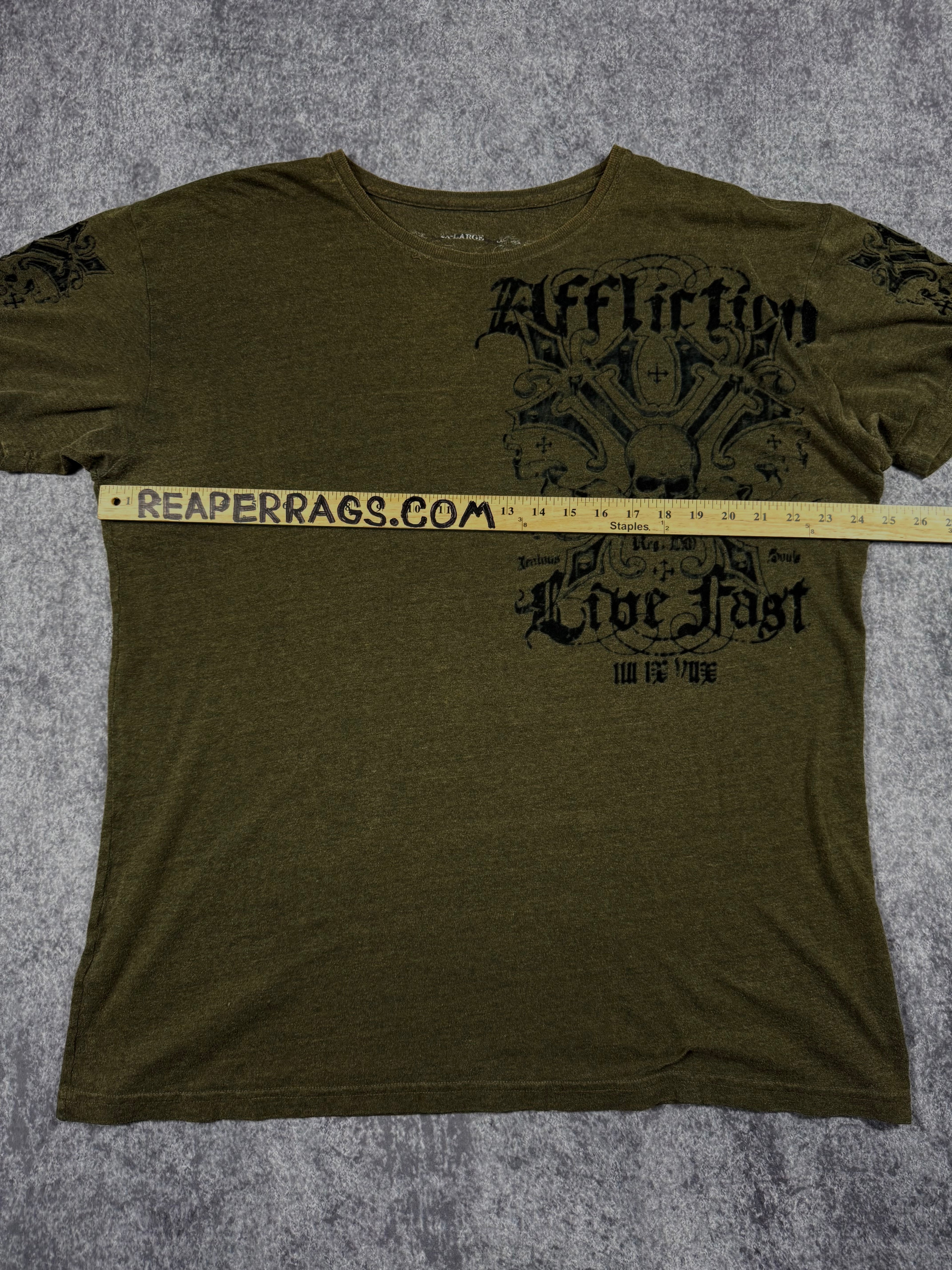 (rare) 2000s affliction shirt (XL)