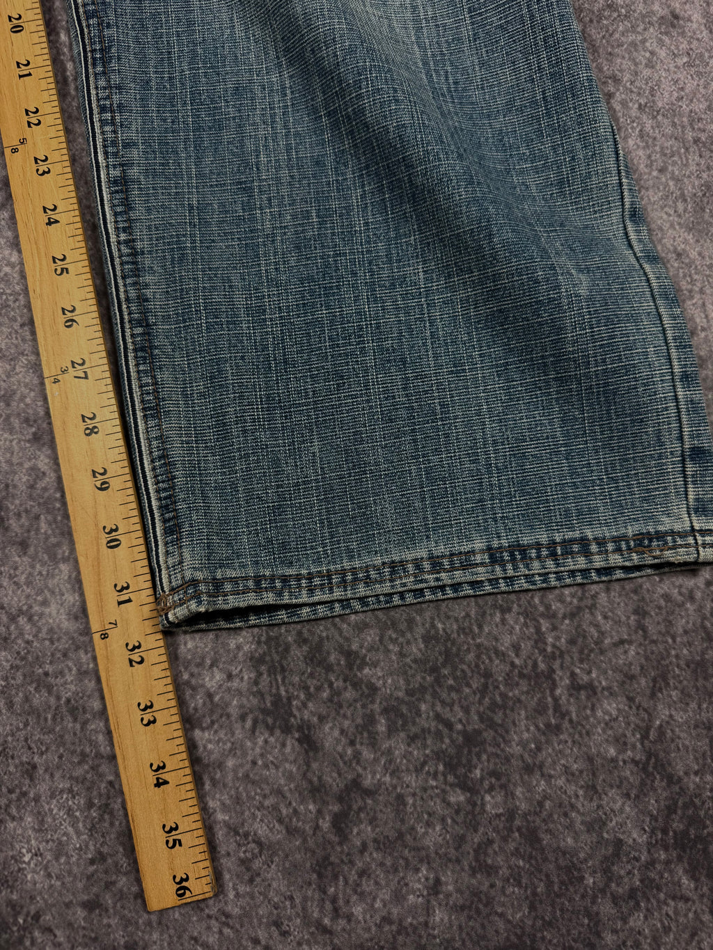 (rare) deadstock 2000s koman jeans (40x32)