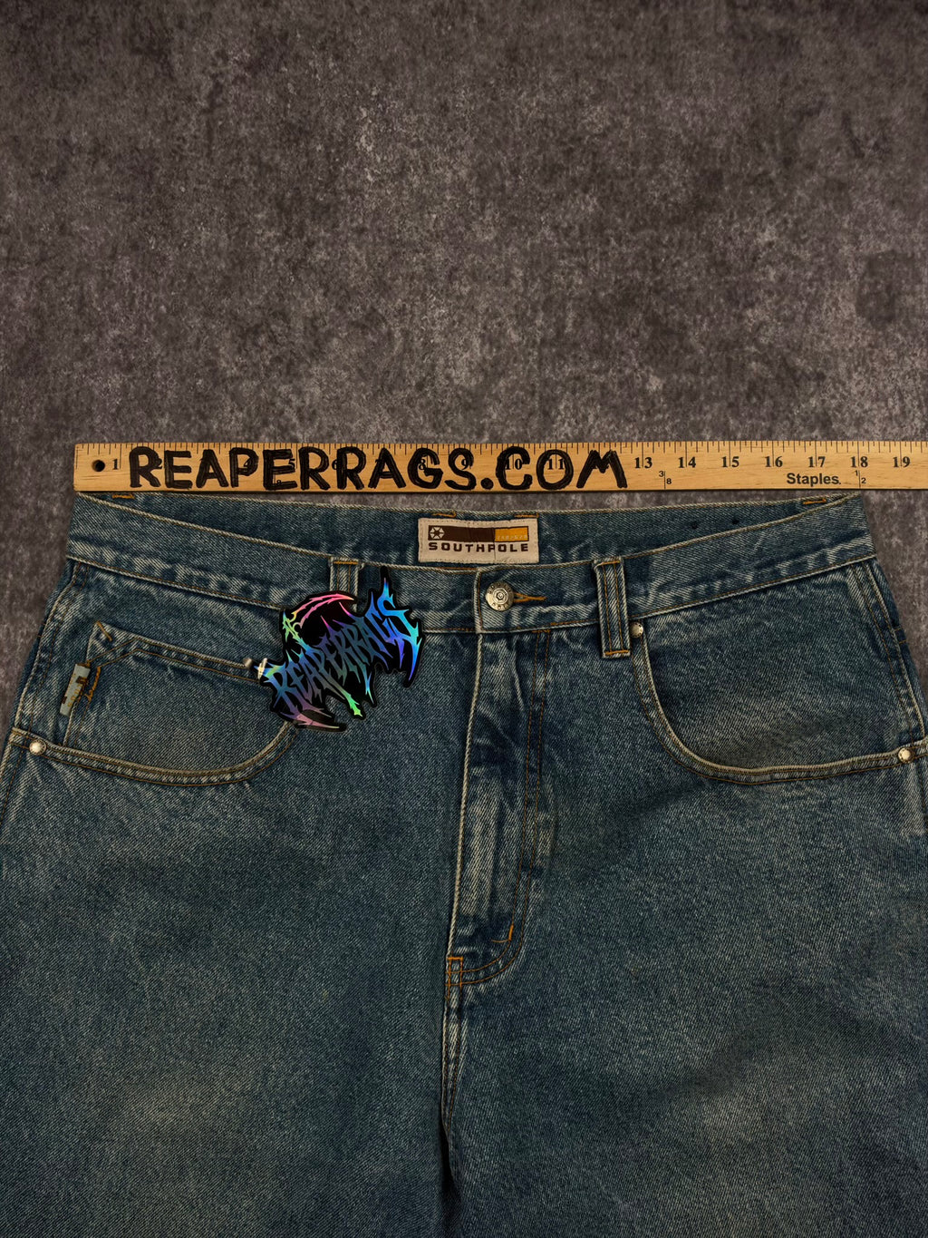 (GRAIL) 2000s EMBROIDERED SOUTHPOLE JEANS (36x29)
