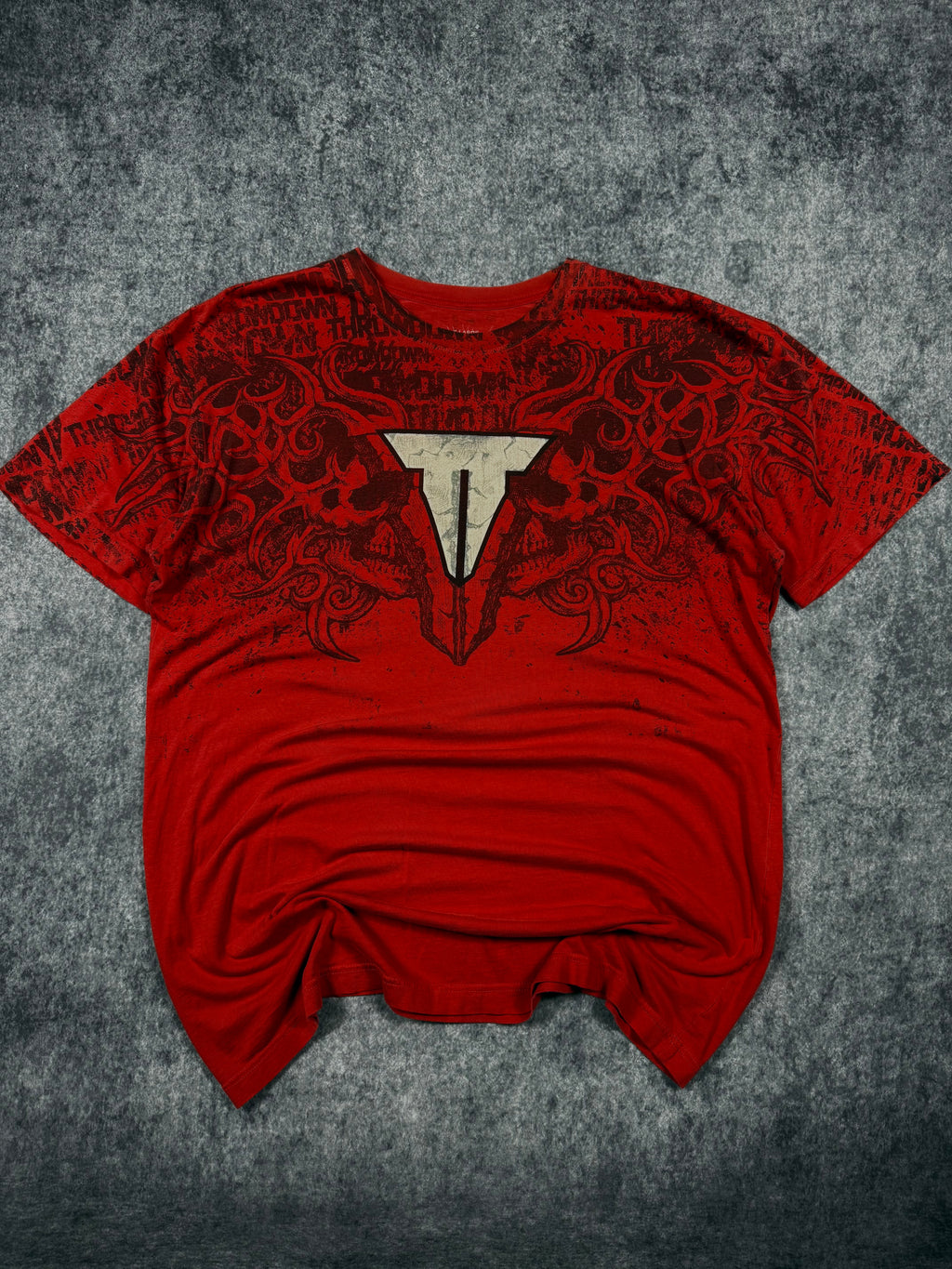 (rare) 2000s throwdown x affliction shirt (XL)