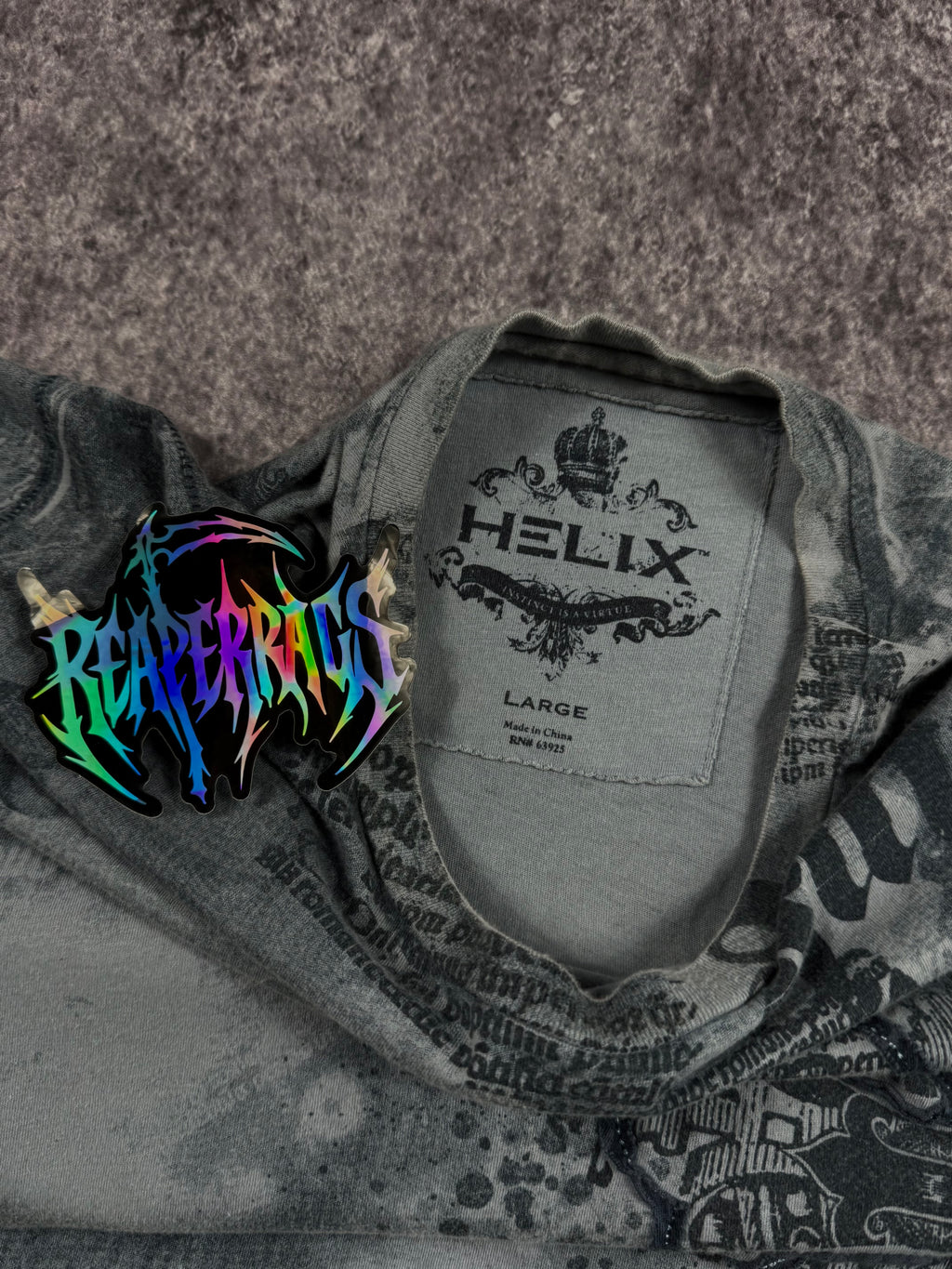 2000s helix shirt (L)