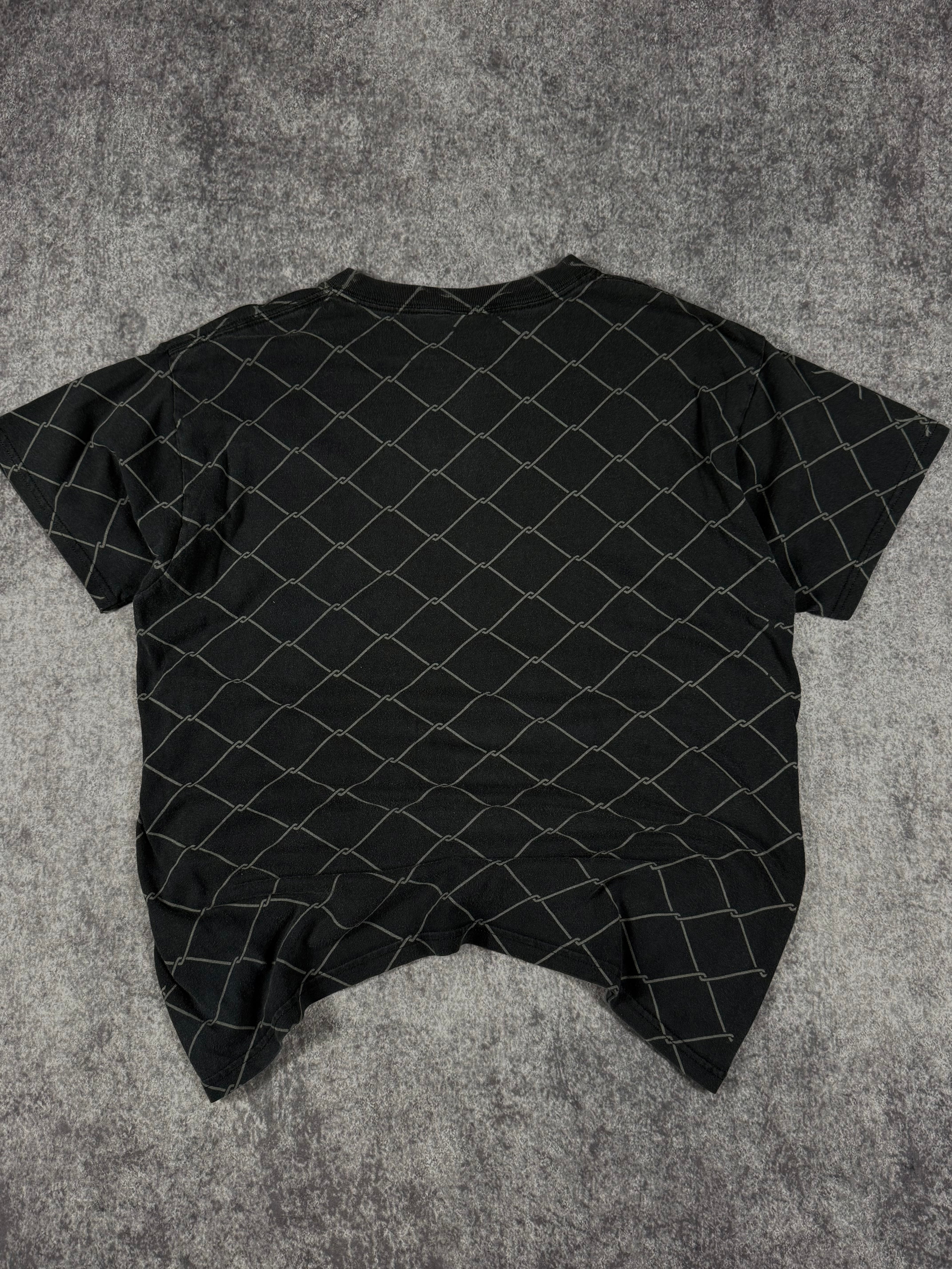 (rare) 2000s tapout chrome shirt (L)