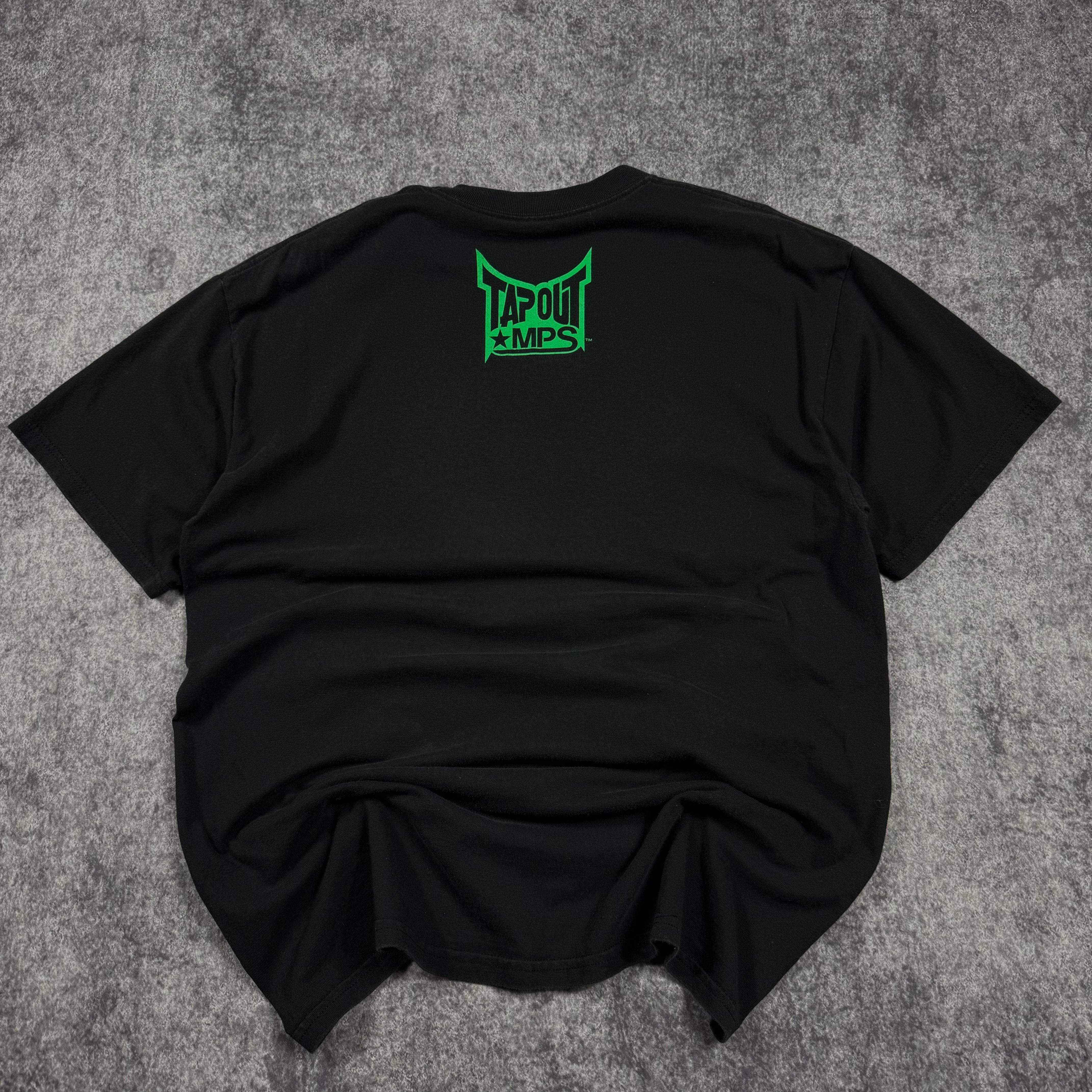 2000s tapout shirt (L)