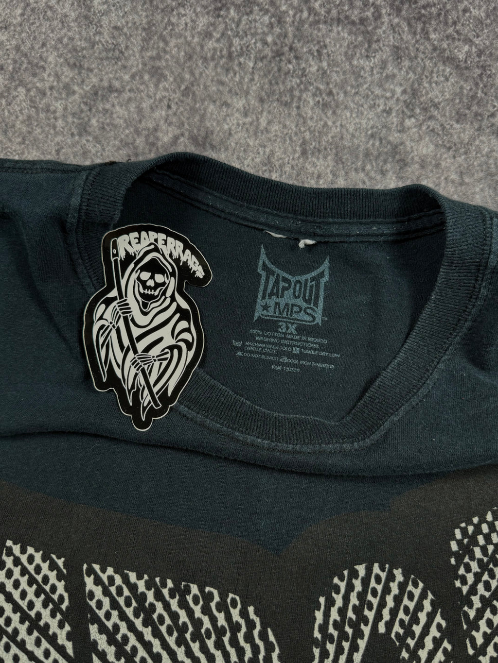 2000s tapout shirt (XXXL)