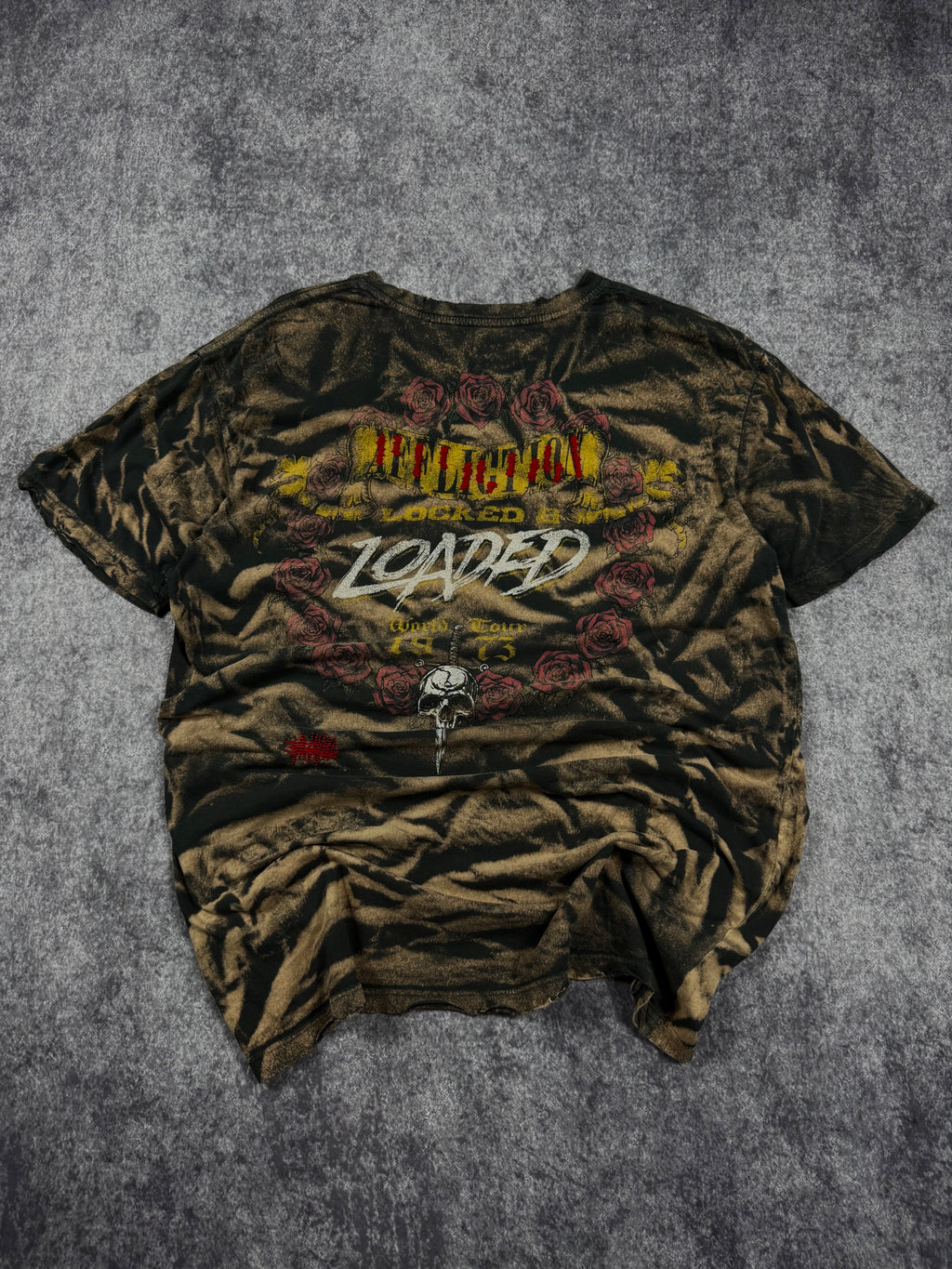2000s affliction shirt (L)