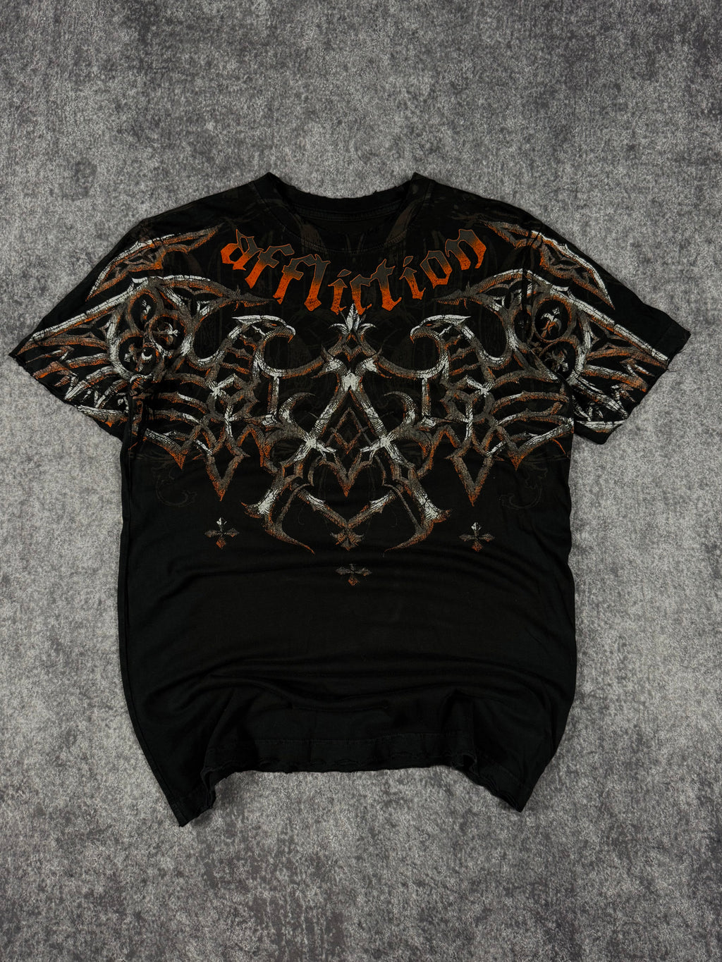 (rare) 2000s affliction shirt (S)