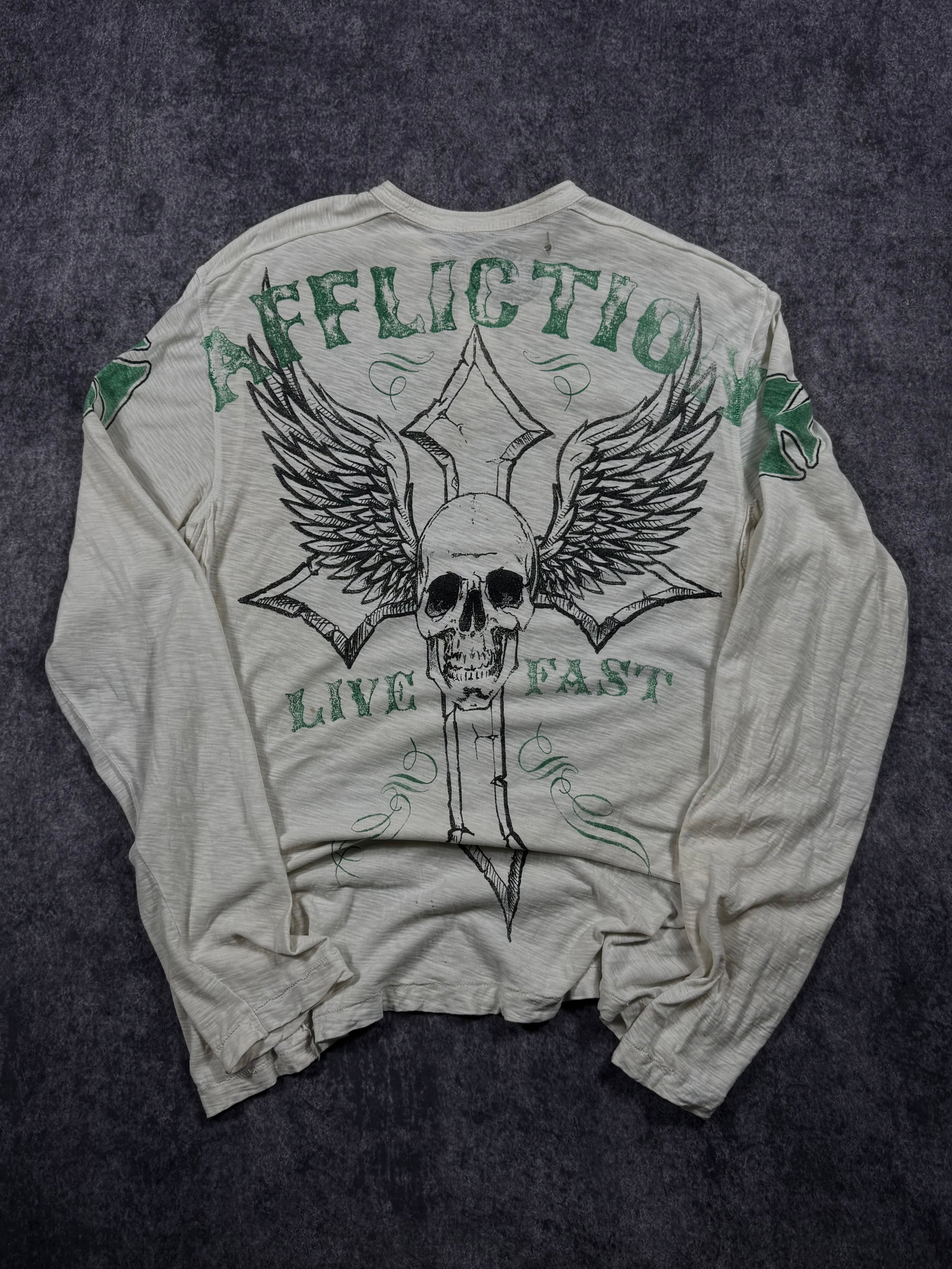 (rare) 2000s affliction long sleeve shirt (L)