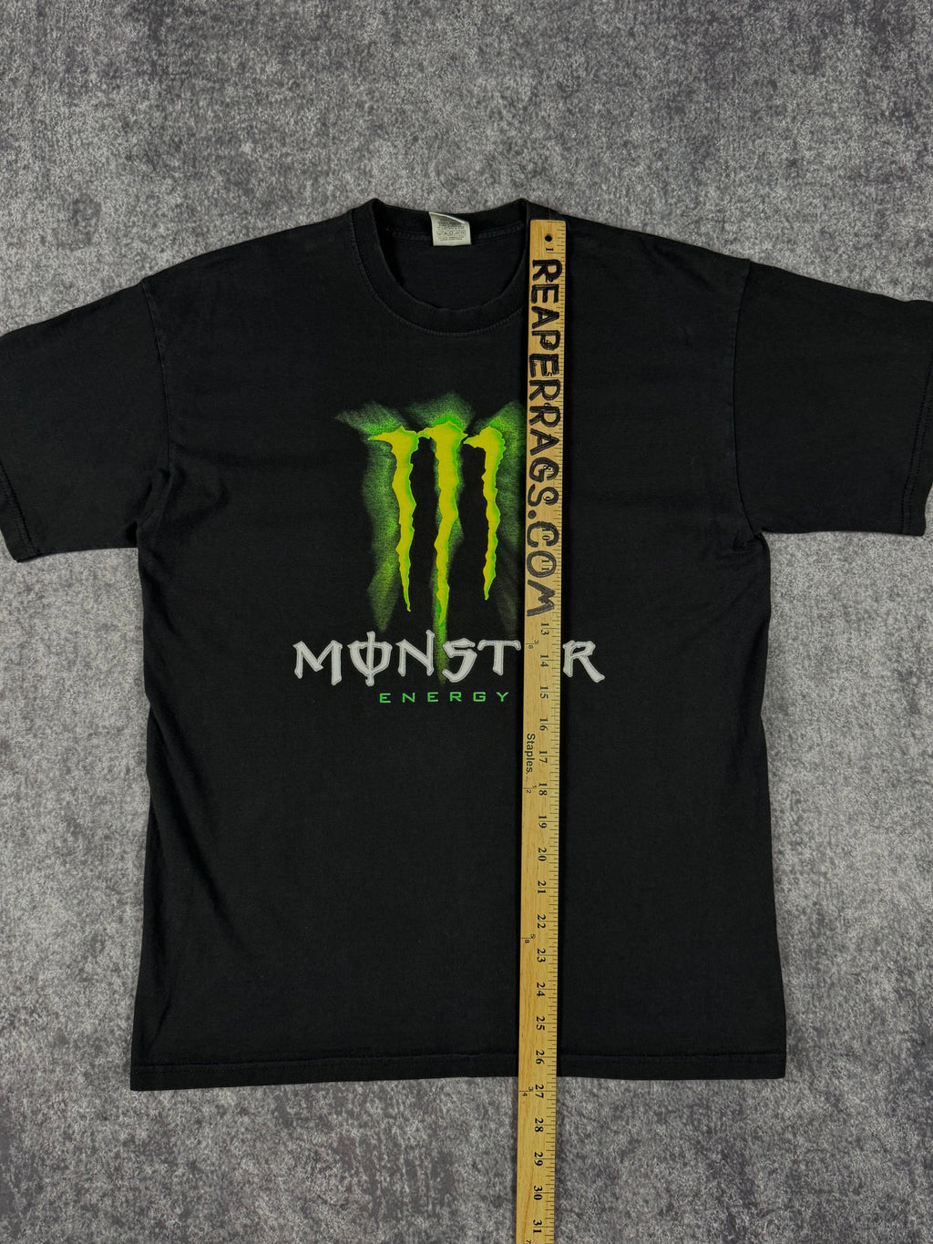 (rare) 2000s monster energy shirt (M)