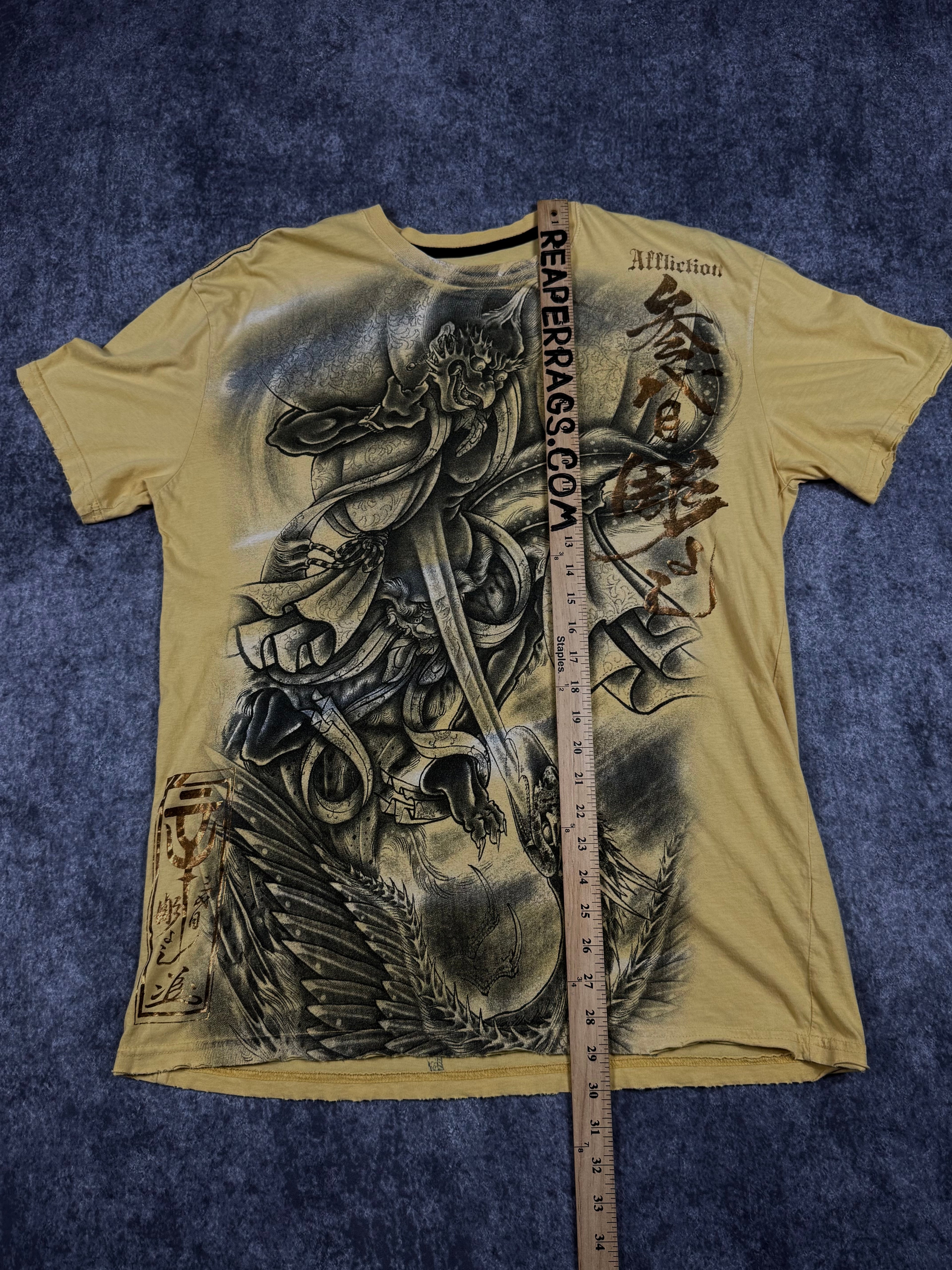 (rare) 2000s affliction heroes & demons chrome shirt (L)