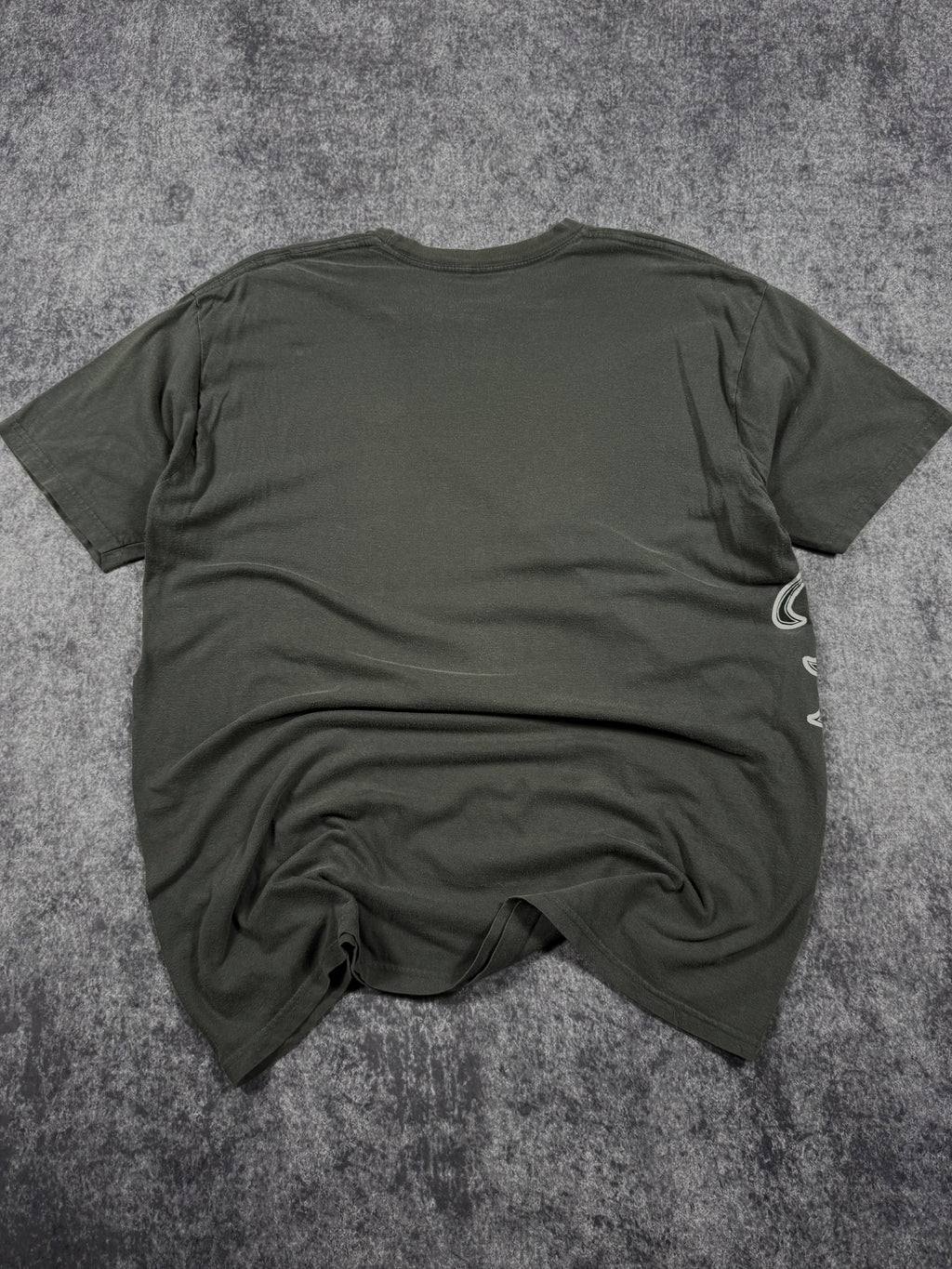 (rare) 2000s tapout shirt (XL)