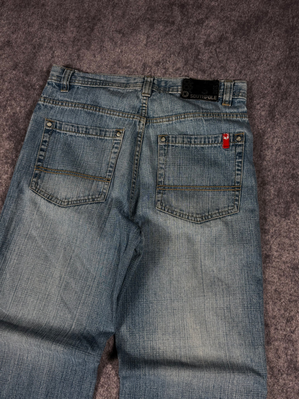 (rare) 2000s southpole red tab jeans (32x30)