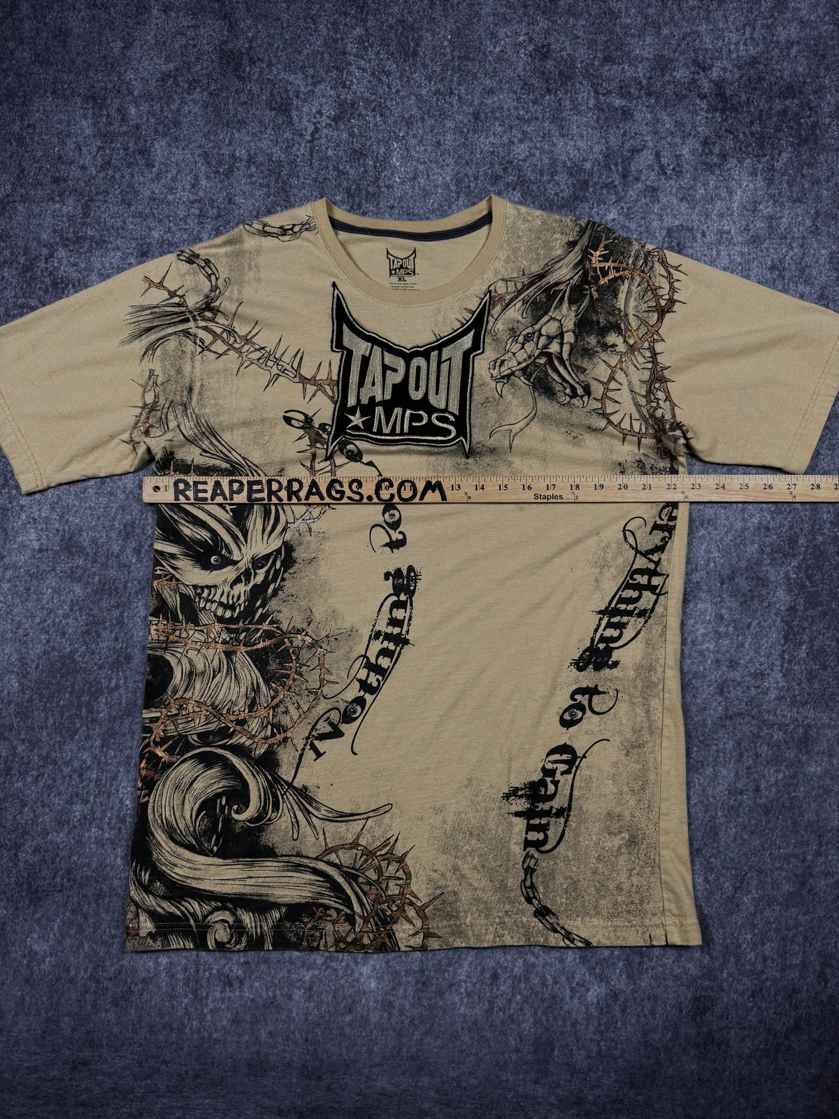 (rare) 2000s tapout chrome shirt (XL)