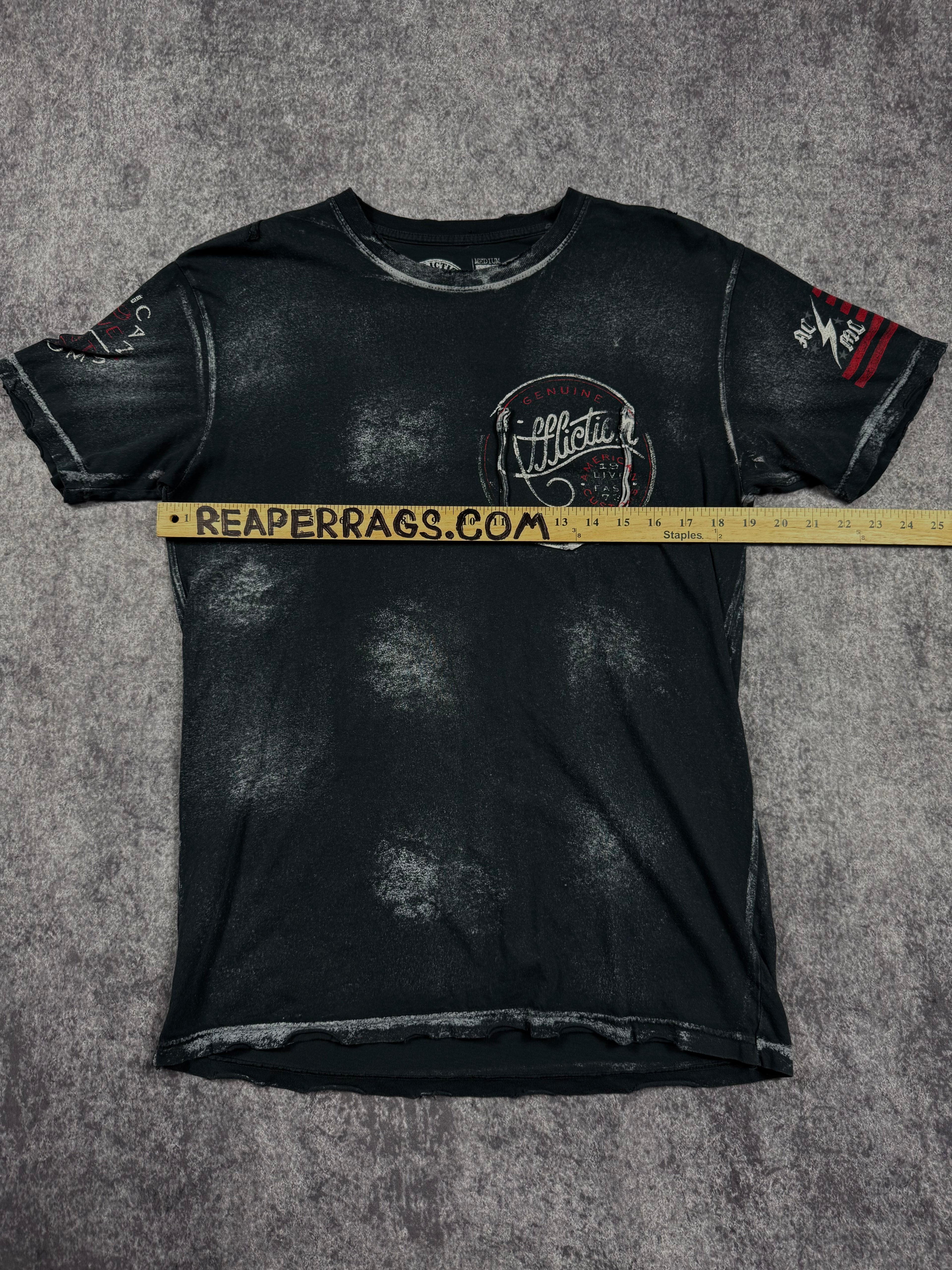 2000s affliction shirt (S)