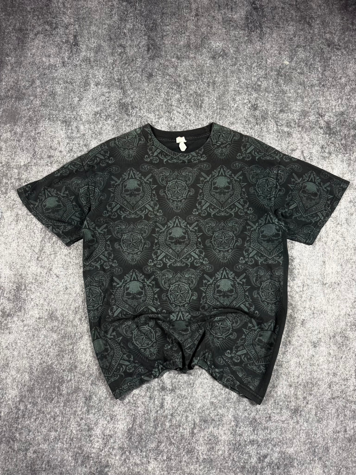 2000S SKULL SHIRT (L)