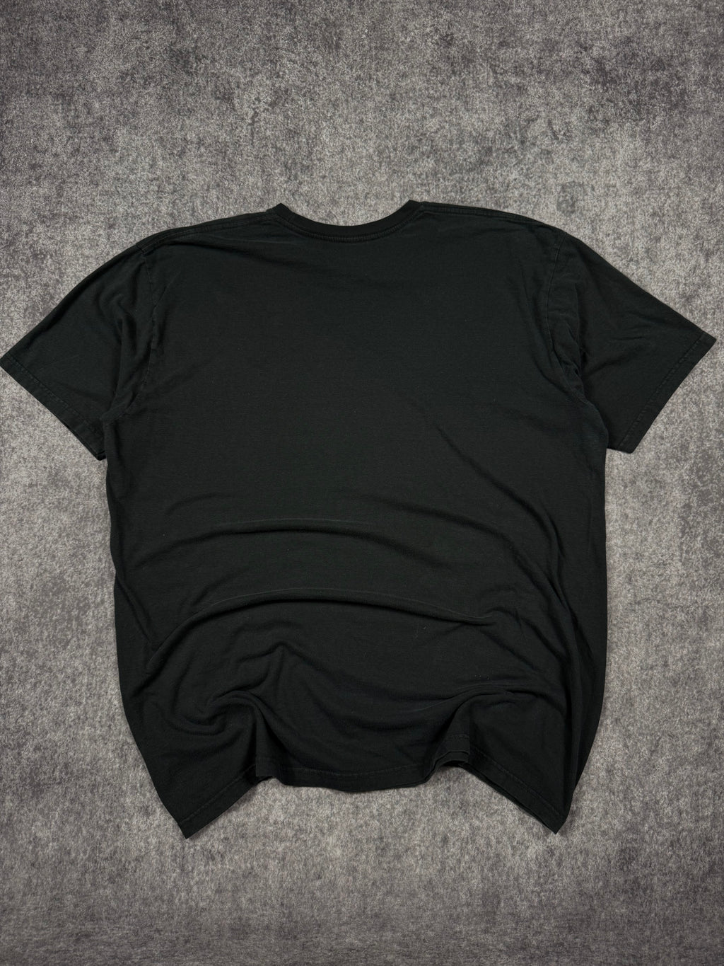 (rare) 2000s tapout shirt (XL)