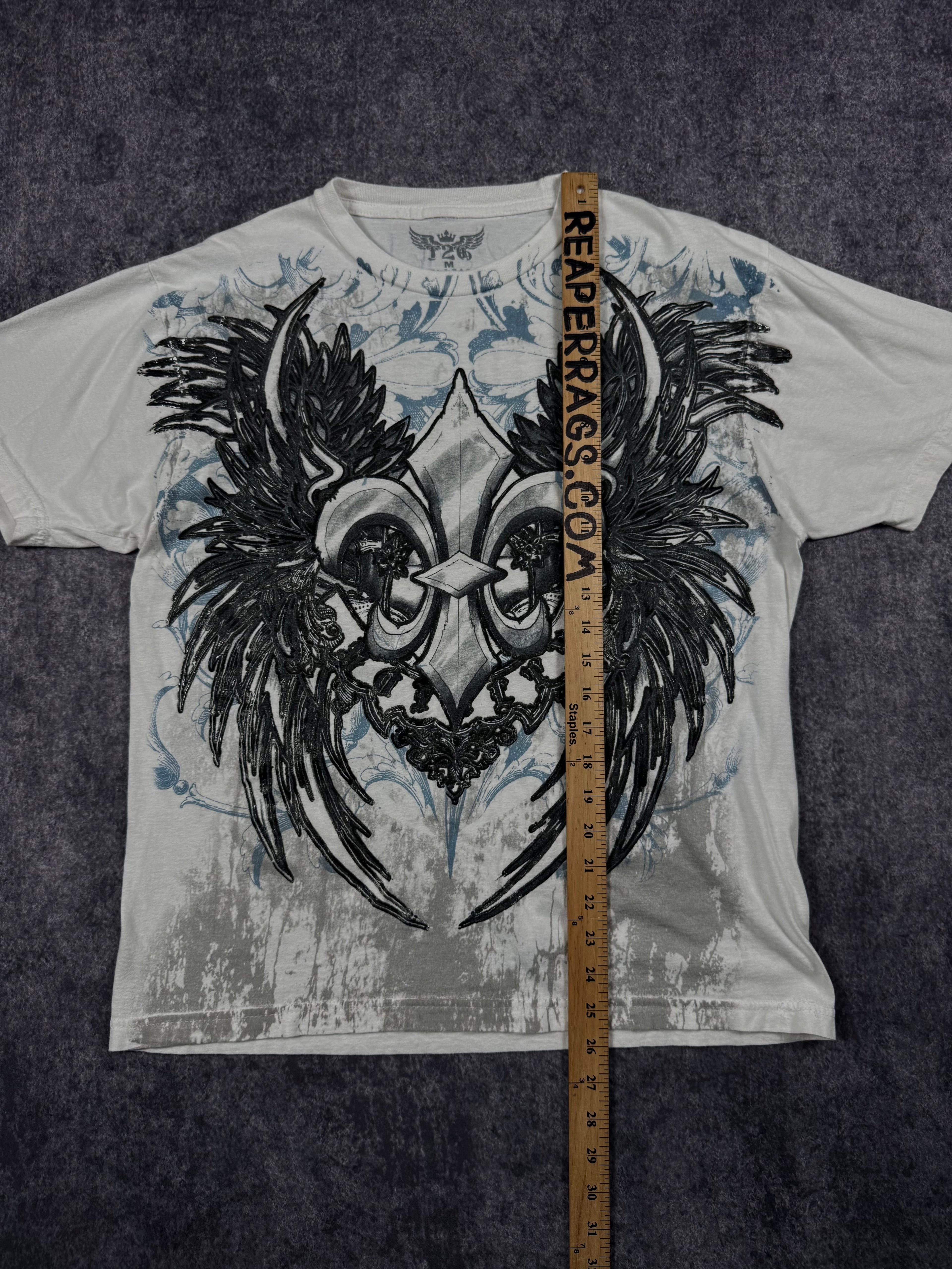 (rare) 2000s royalty shirt (M)