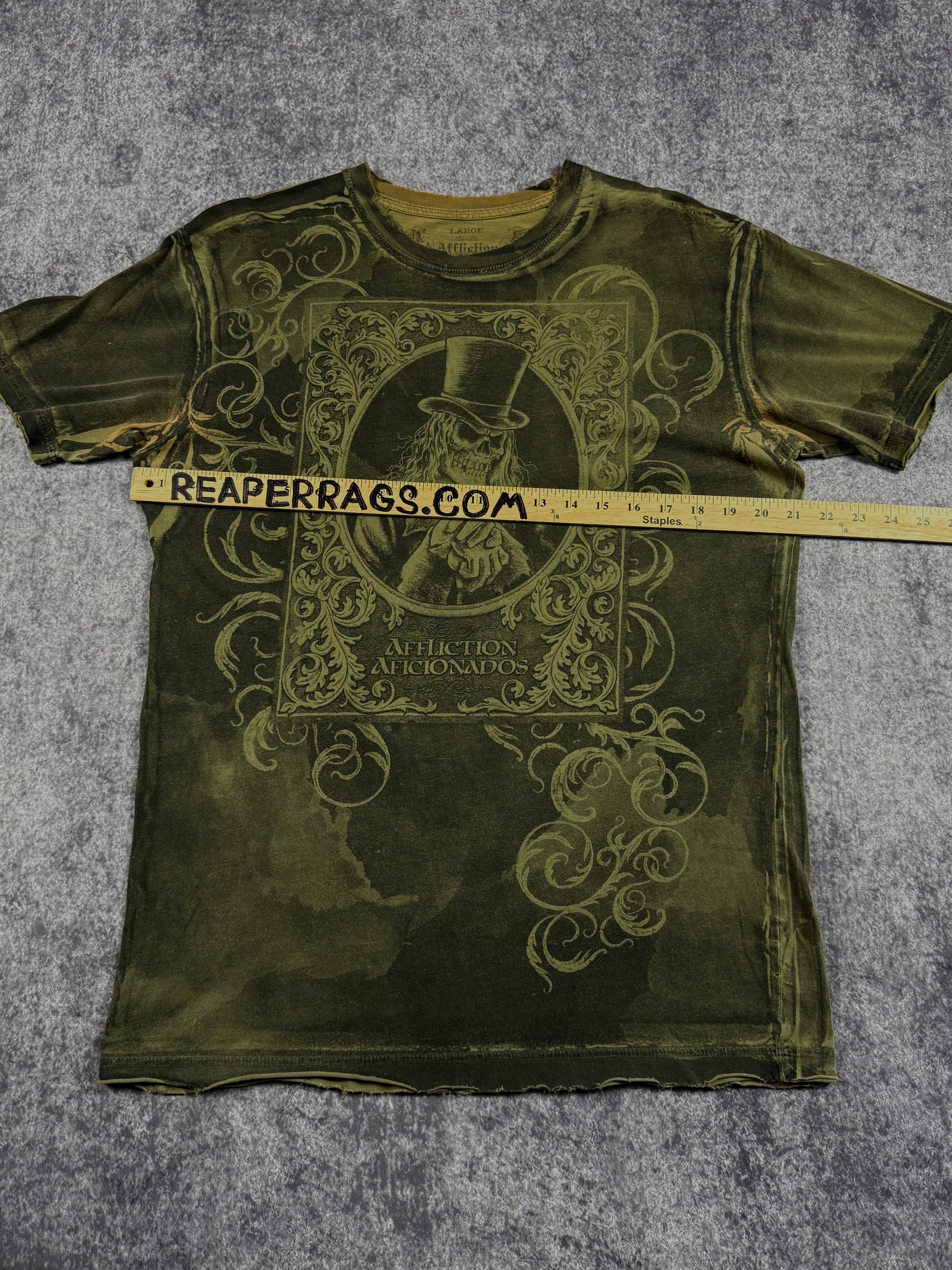 (rare) 2000s affliction x aficionados shirt (L)