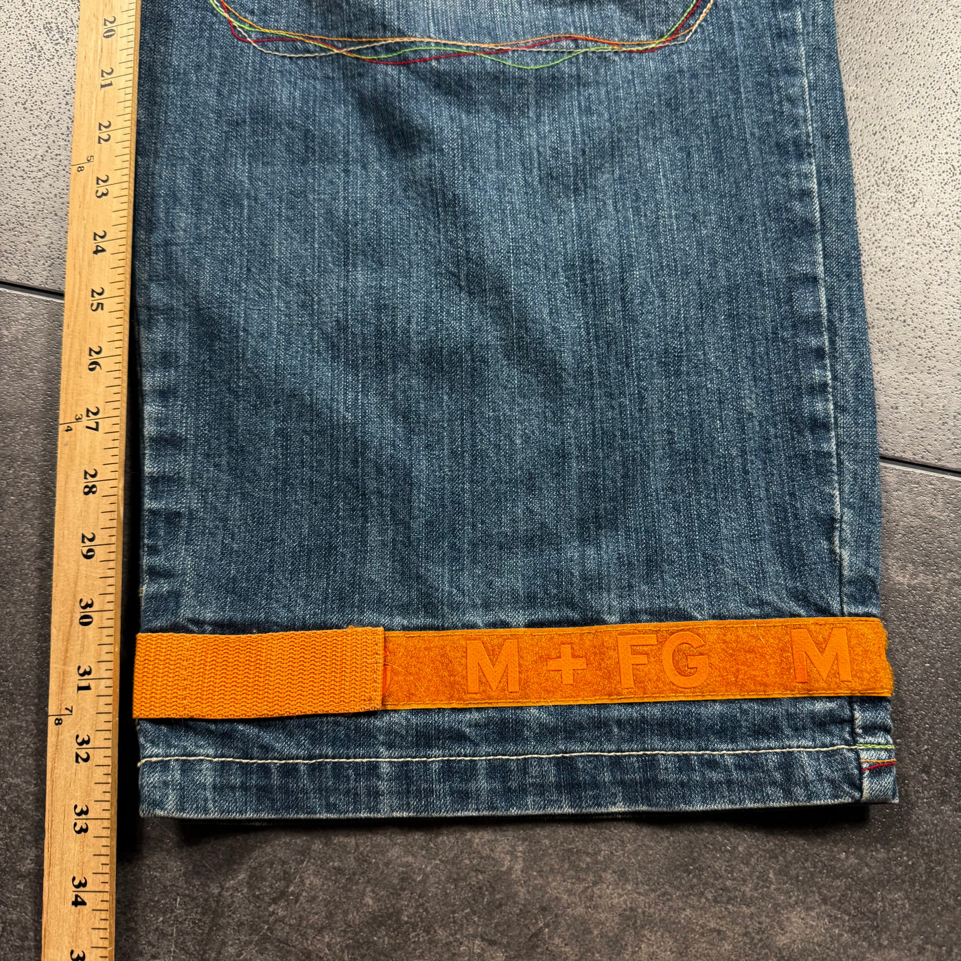 (rare) Deadstock 2000s Girbaud Jeans (40x33)