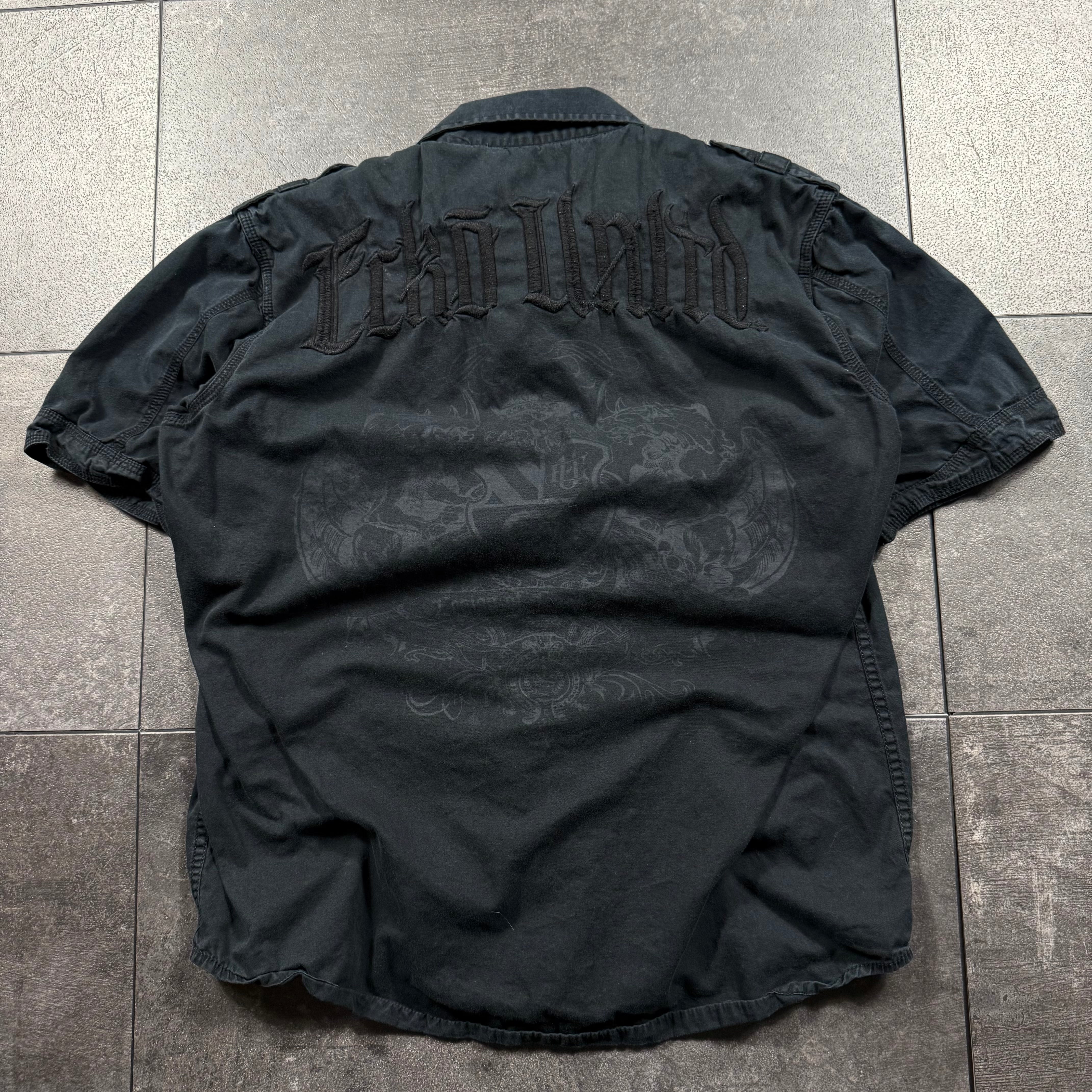 2000s Ecko Unltd Button Up Shirt (L)