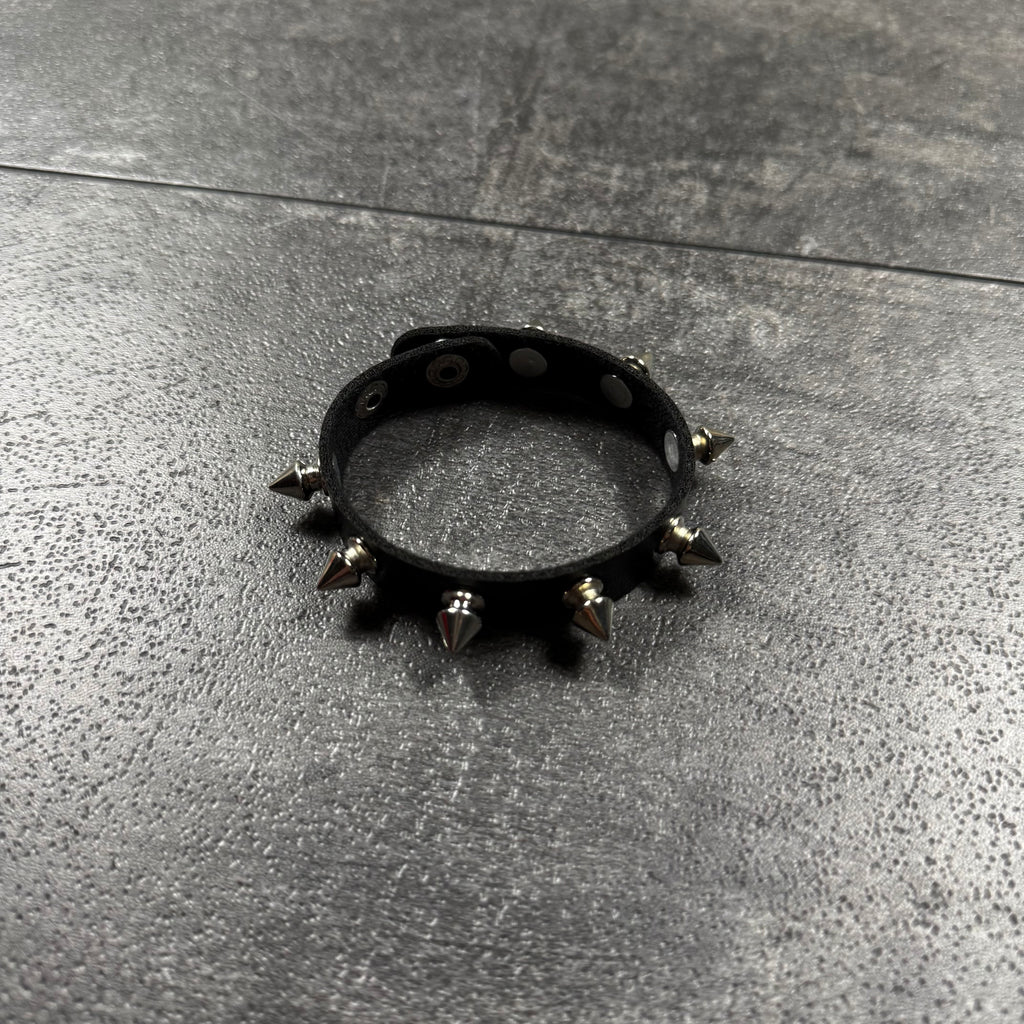 Single Row Spiked Bracelet