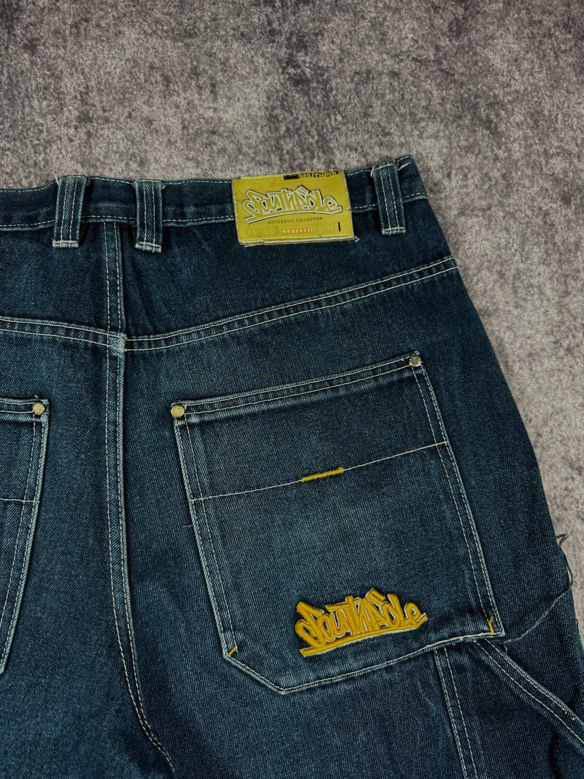 (GRAIL) 2000s SOUTHPOLE EMBROIDERED JEANS (36x31)