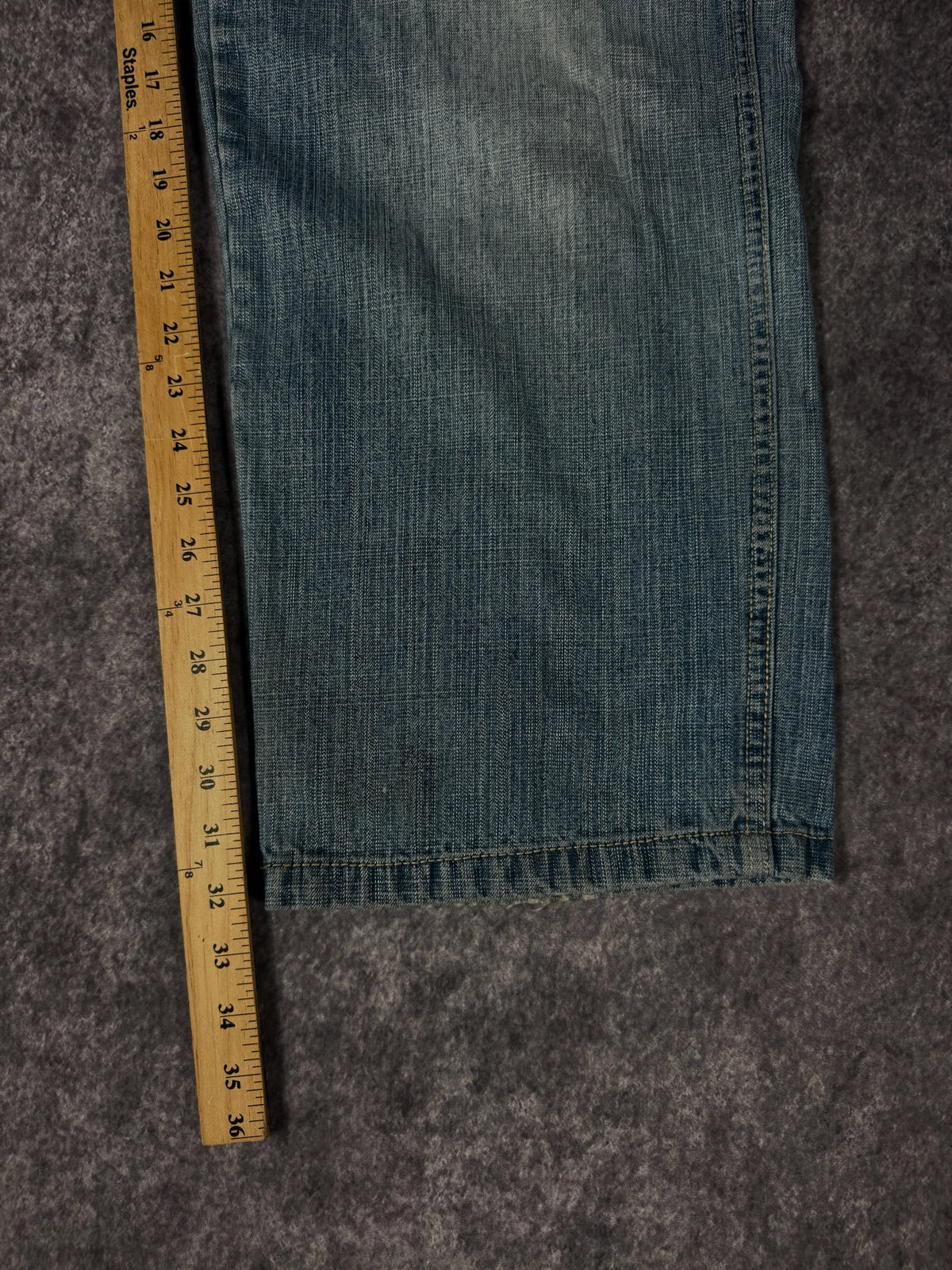 (RARE) 2000s SOUTHPOLE GOLD TAB JEANS (34x32)