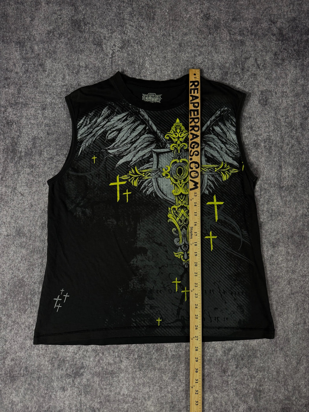 (RARE) 2000s MMA ELITE CUTOFF (L)