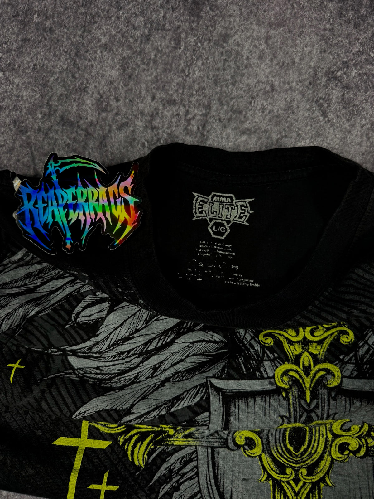 (RARE) 2000s MMA ELITE CUTOFF (L)