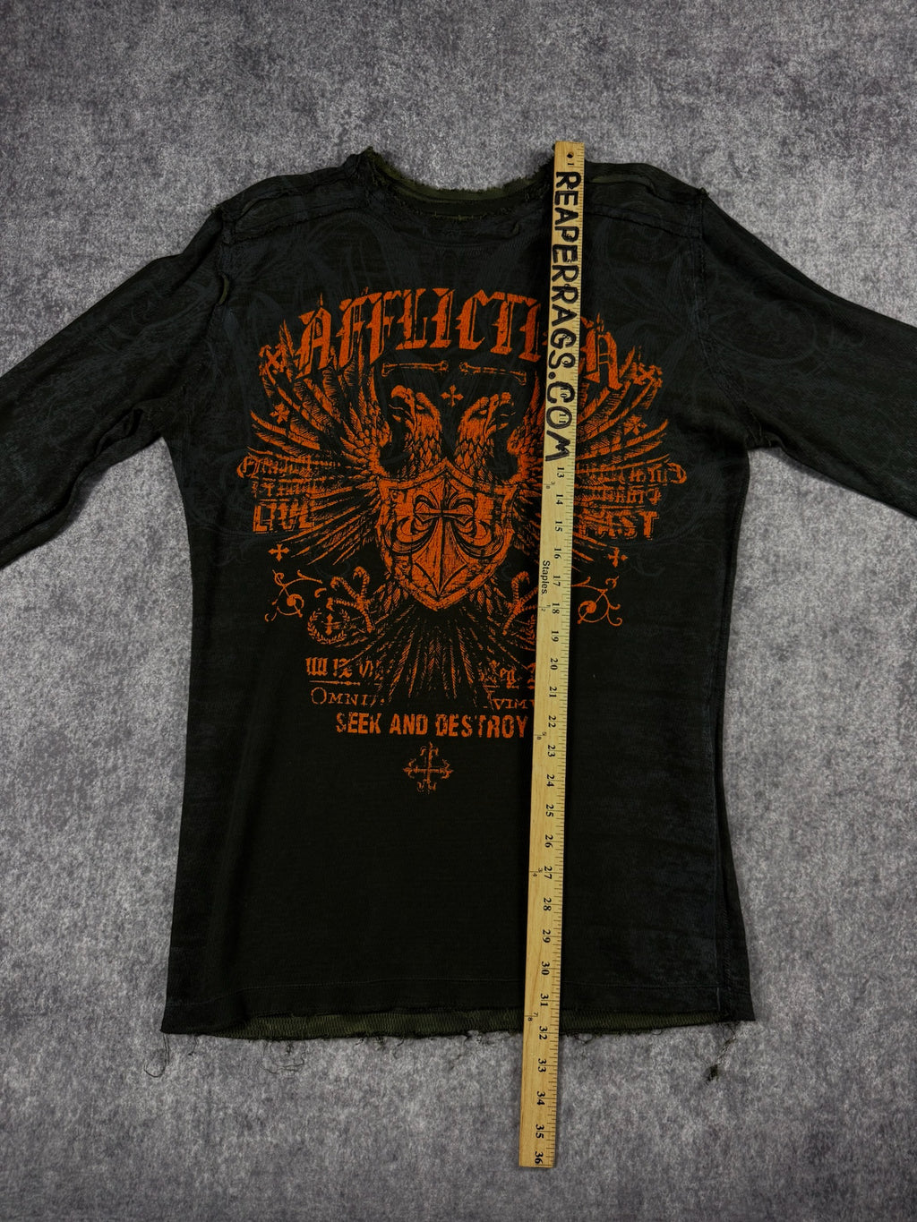 (RARE) 2000s REVERSIBLE AFFLICTION THERMAL (L)