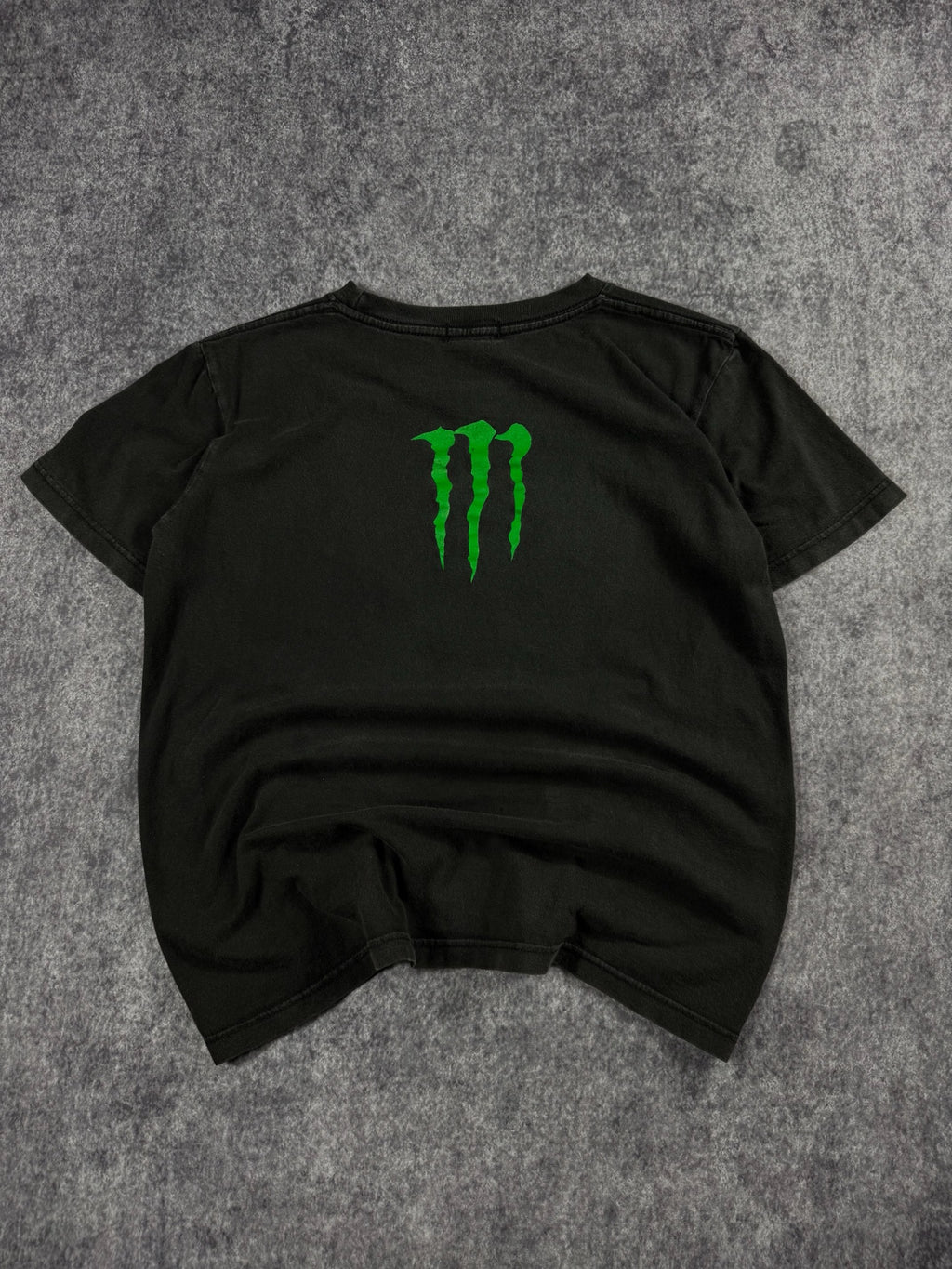 (RARE) 2000s MONSTER ENERGY SHIRT (S)