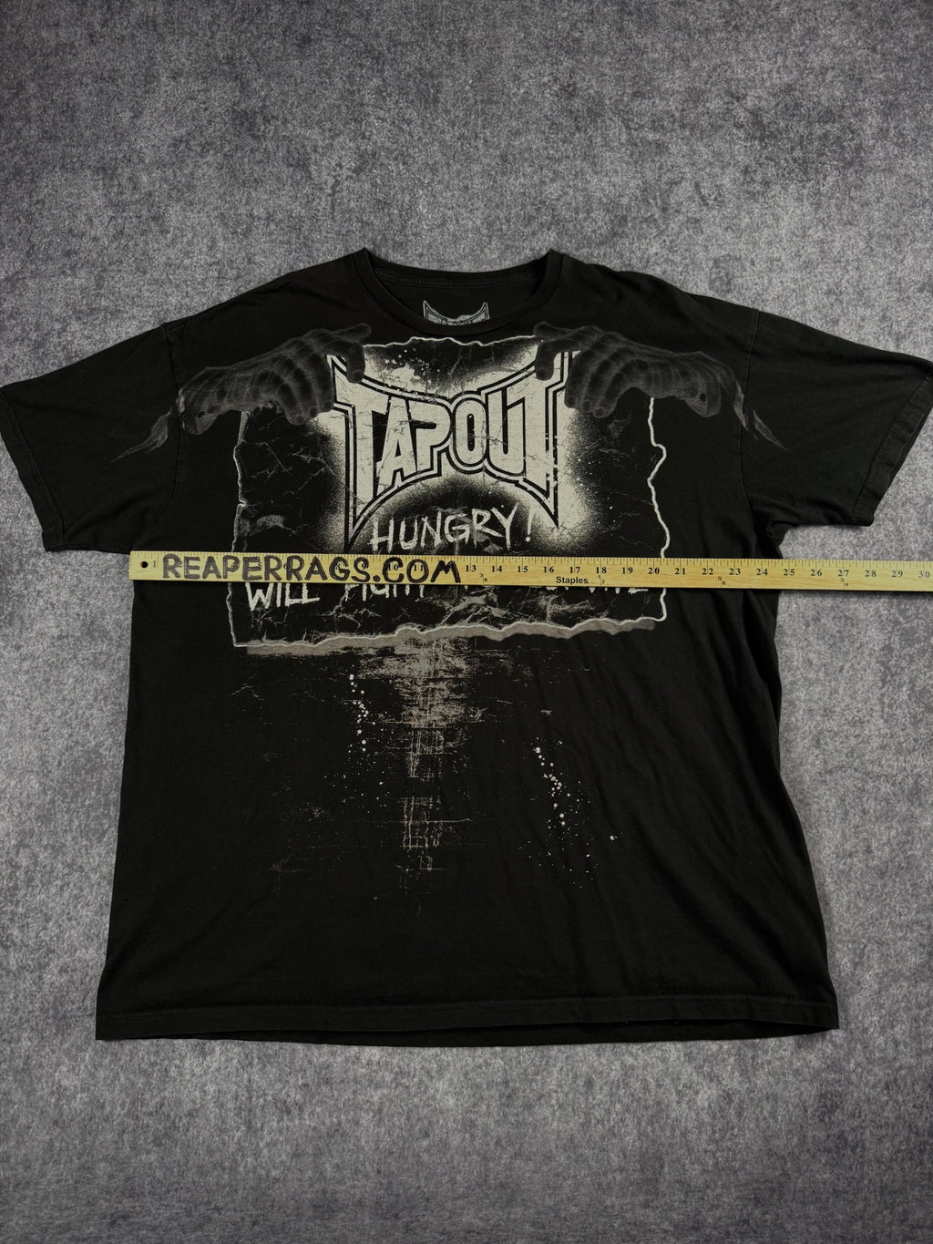 (RARE) 2000s TAPOUT x SIGNATURE SERIES SHIRT (XXL)